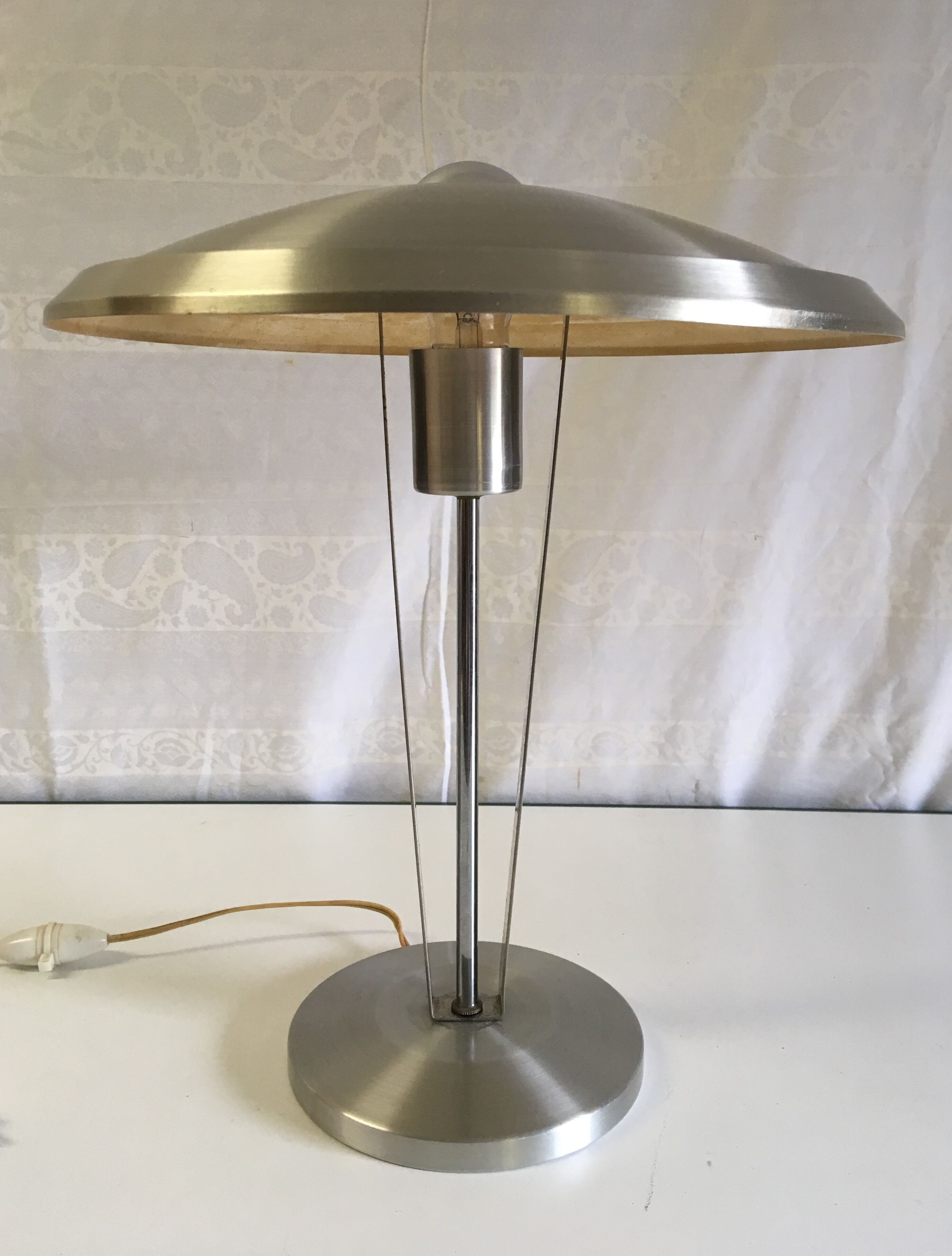 Aluminium "mushroom" desk lamp mid. 20th