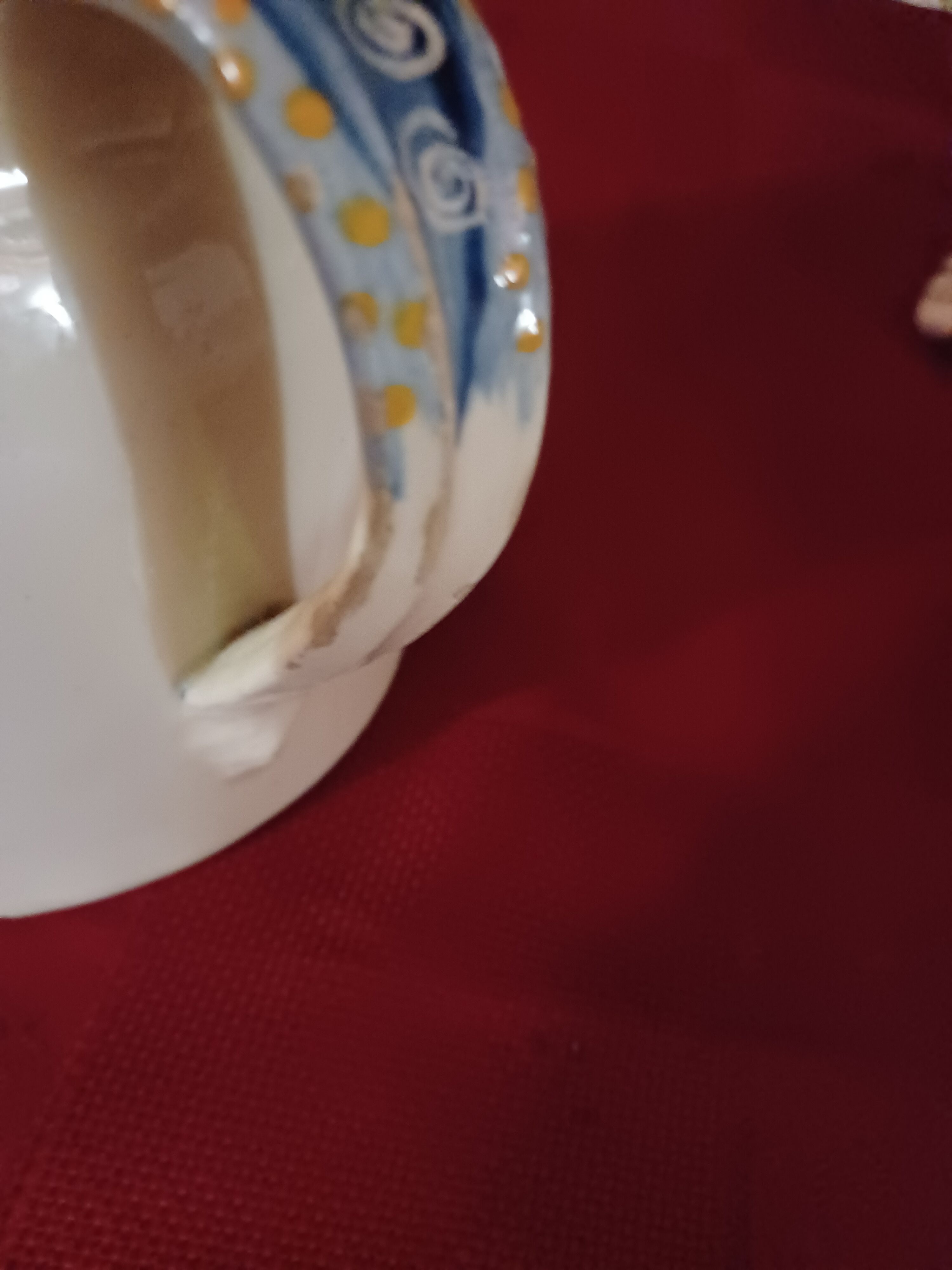 Pitcher in sandstone