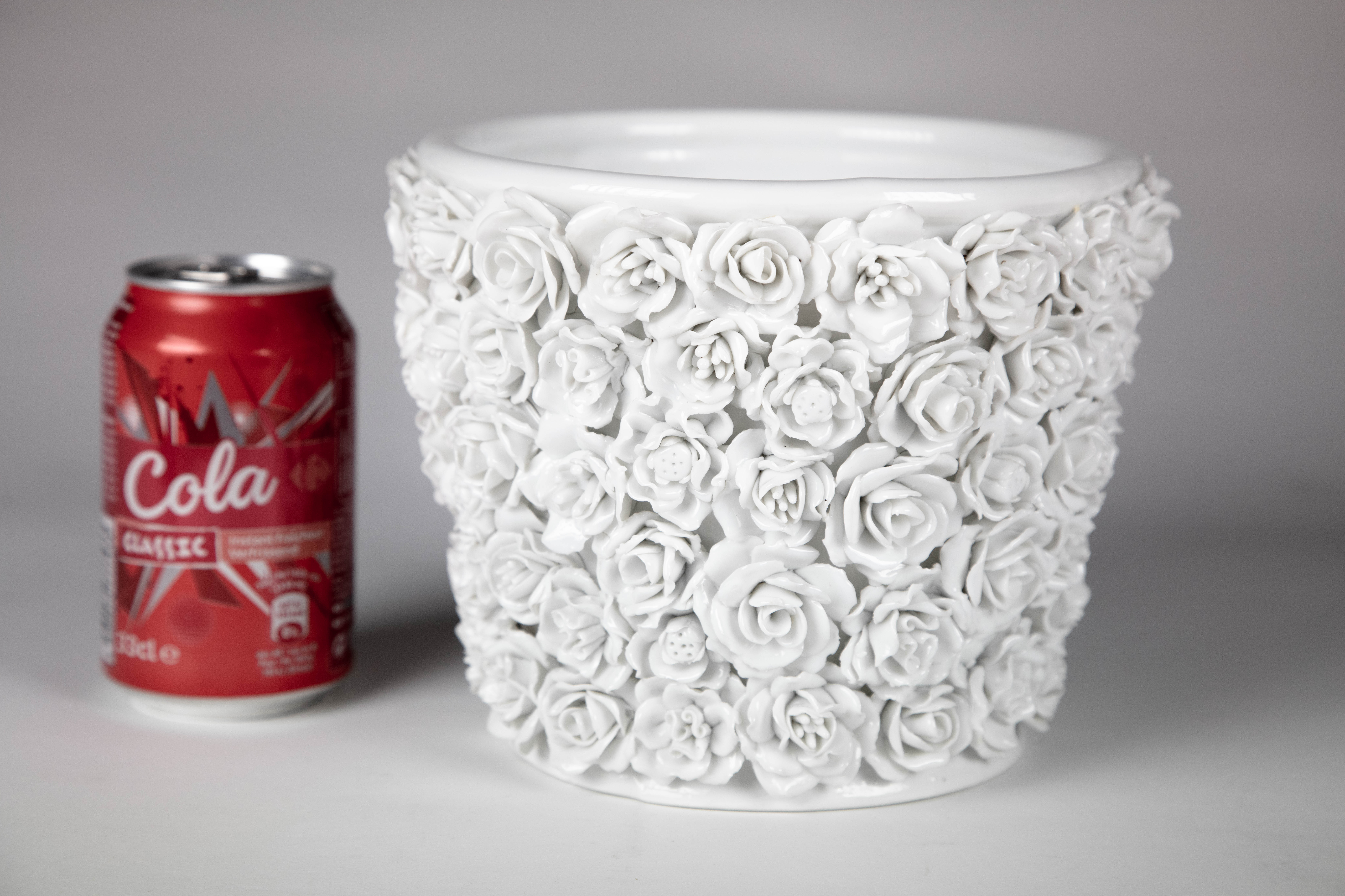 White earthenware pot cover "coco camellias" style 100 unique flowers