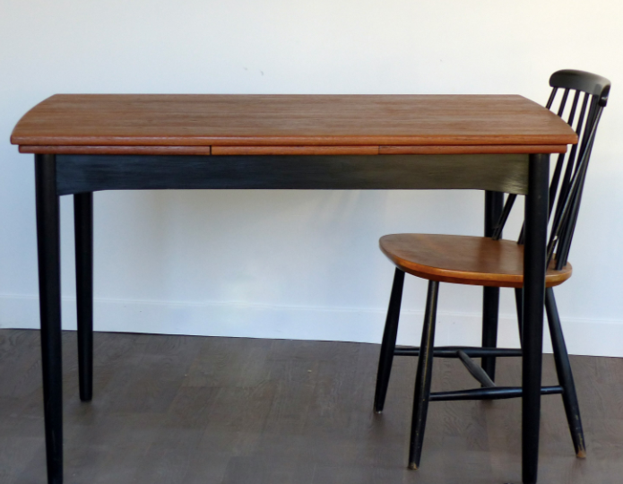 Table de salle à manger scandinave