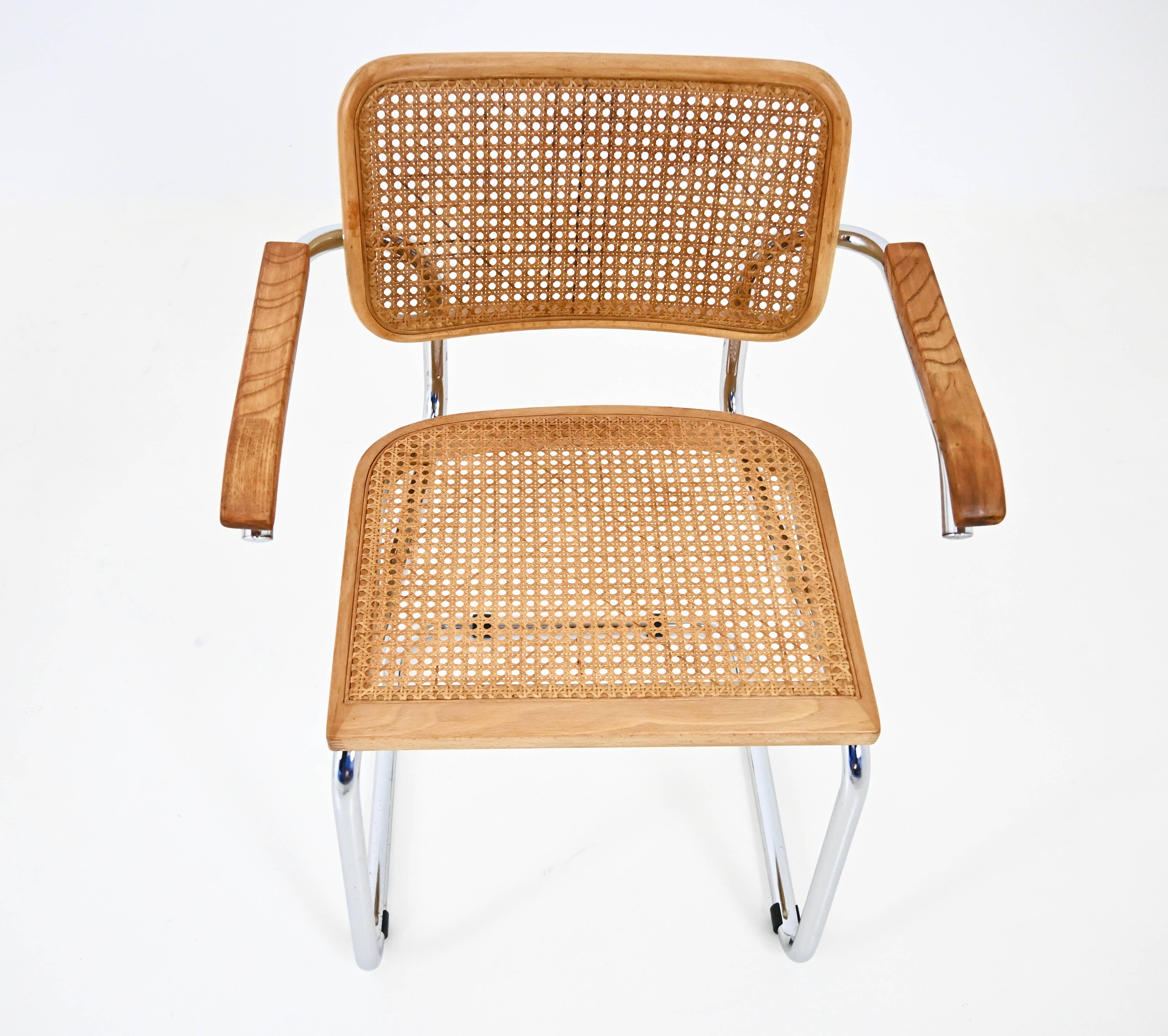 Set of 4 dining chairs Style B32 by Marcel Breuer