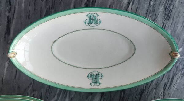 Ancien Service Vaisselle Porcelaine De Paris/monogramme R