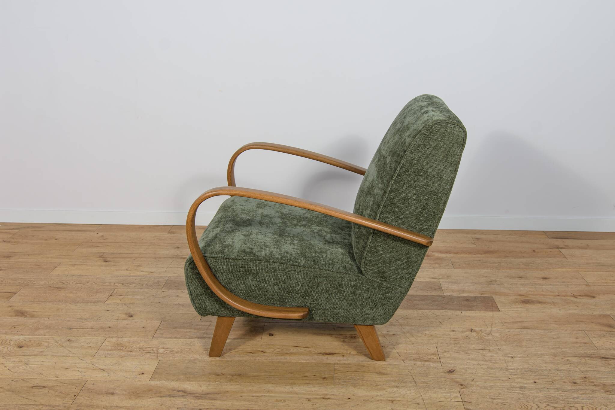 Model H 410 Armchair by Jindřich Halabala for Up Závody, 1930s