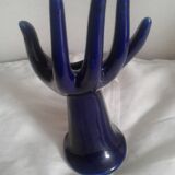 Baguier blue hand