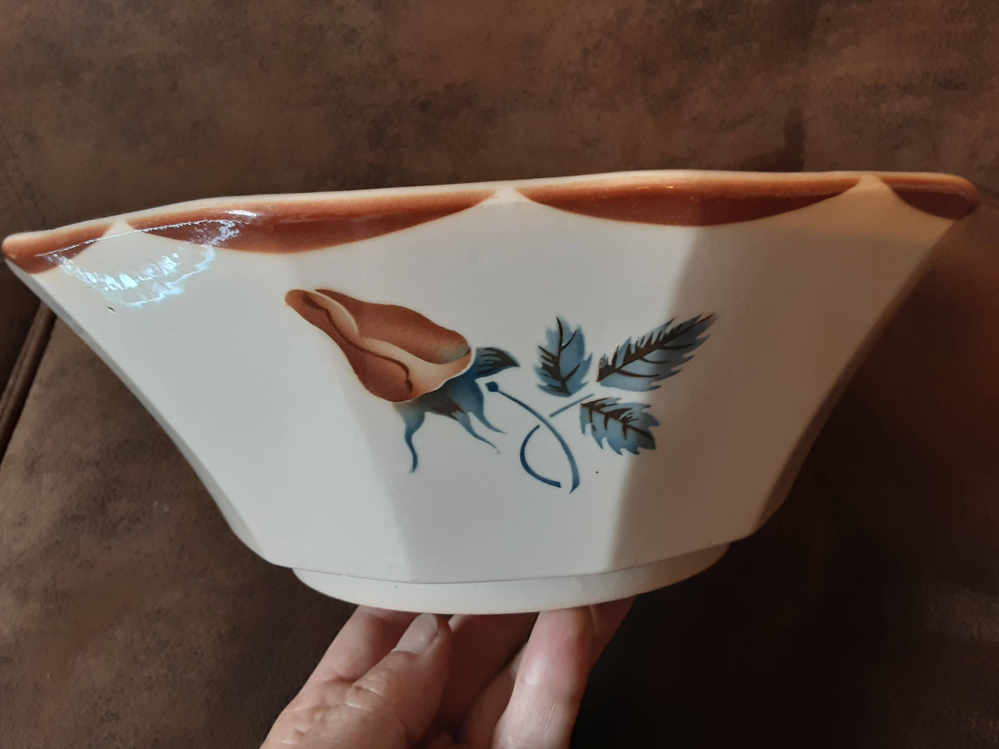 Digoin Sarreguemines salad bowl