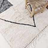 Moroccan berbere carpet 174x109cm