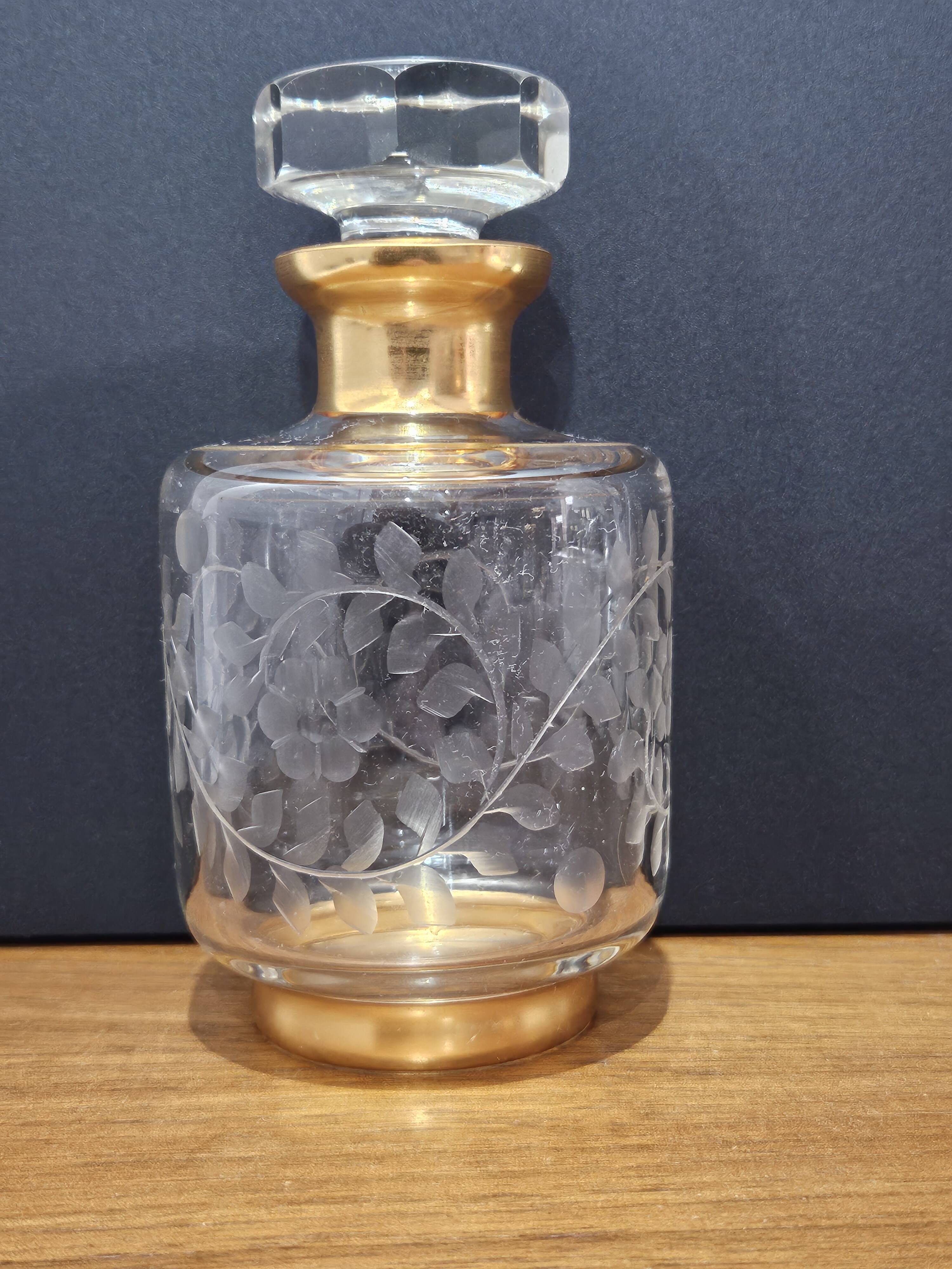 Luxurious Baccarat Crystal Flacon, France, 1890-1910