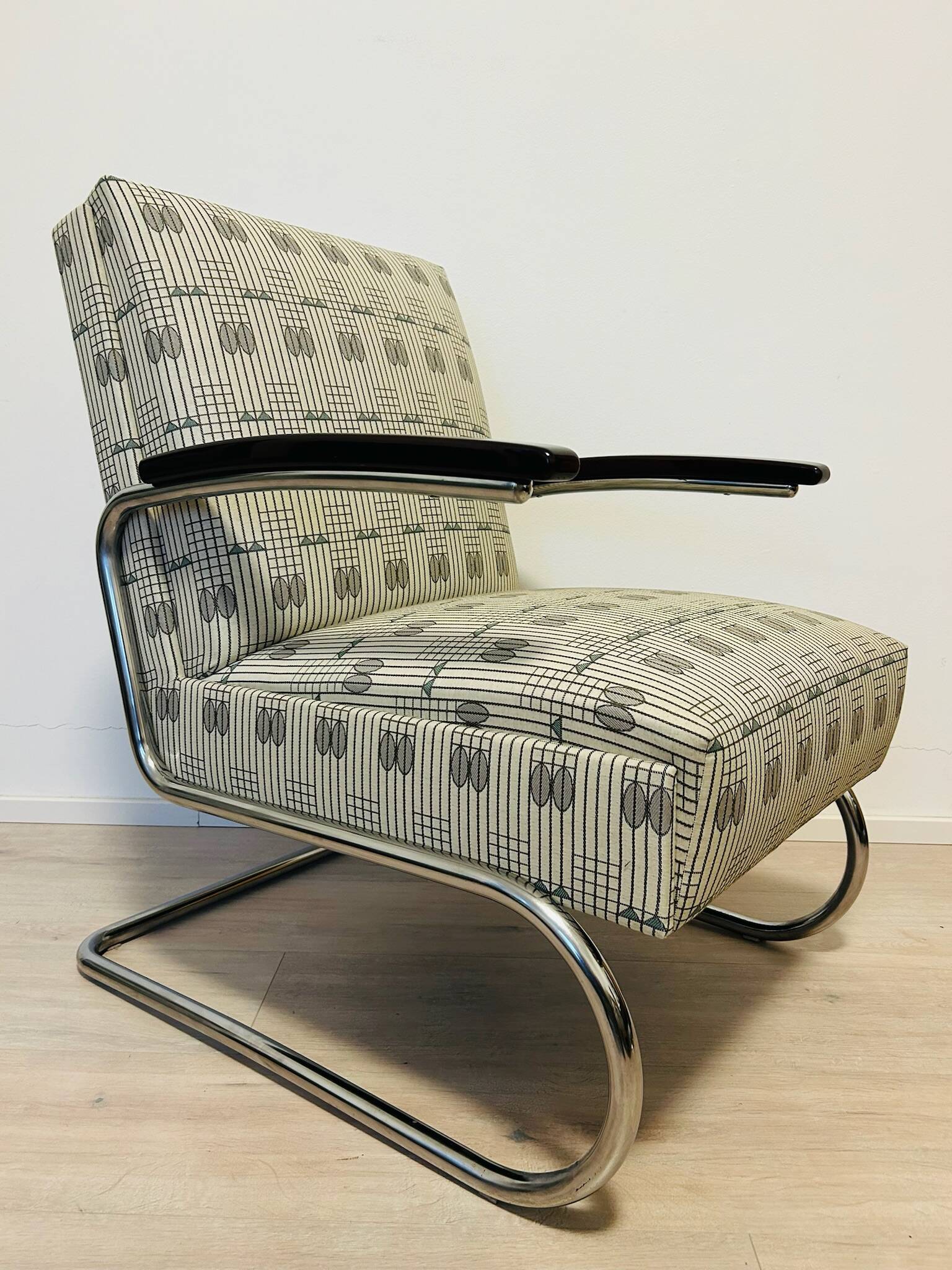 Pair of Mücke-Melder Fn24 bauhaus tubular steel chairs