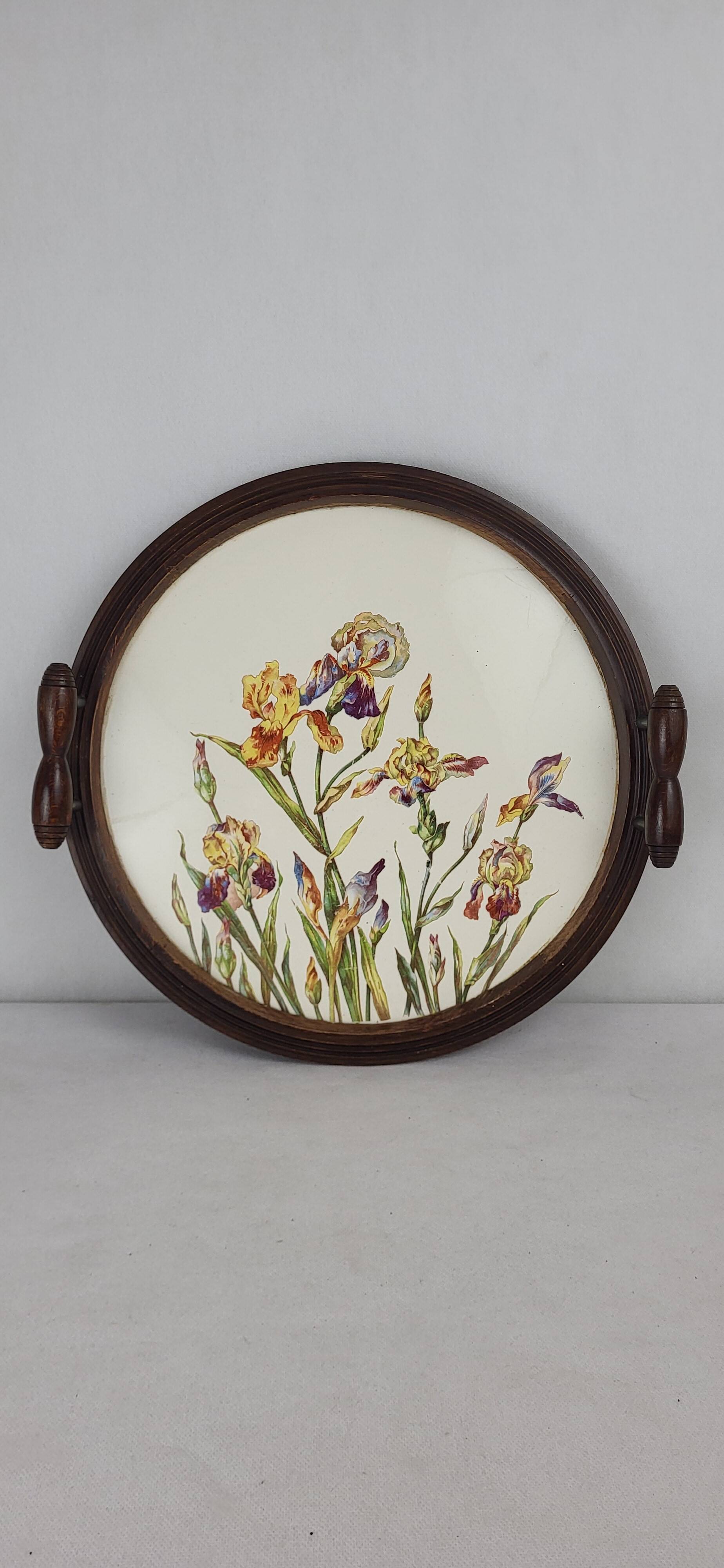 Art Nouveau plate in Sarreguemines earthenware
