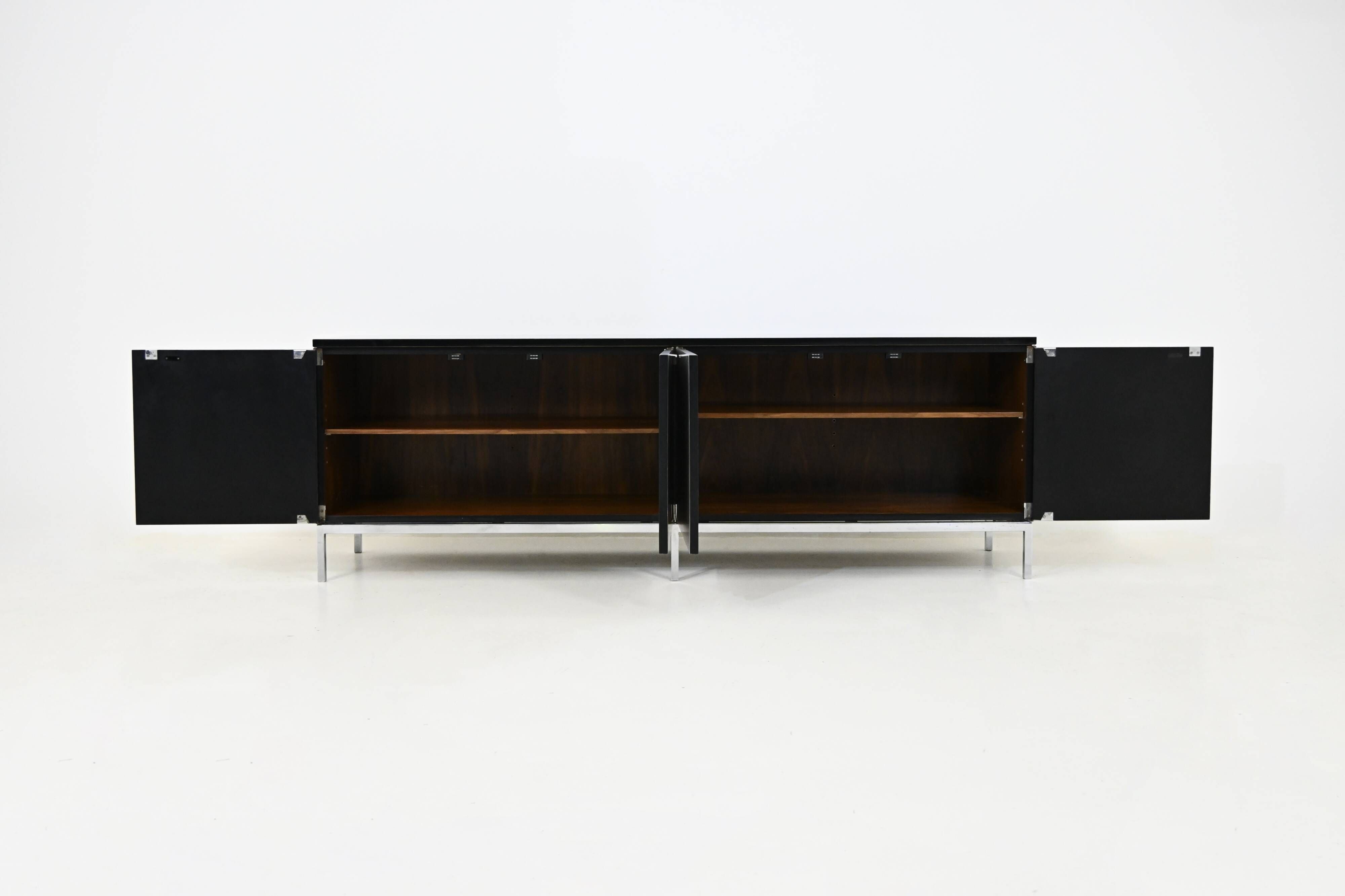 Buffet by Florence Knoll Bassett for Knoll, 1960s