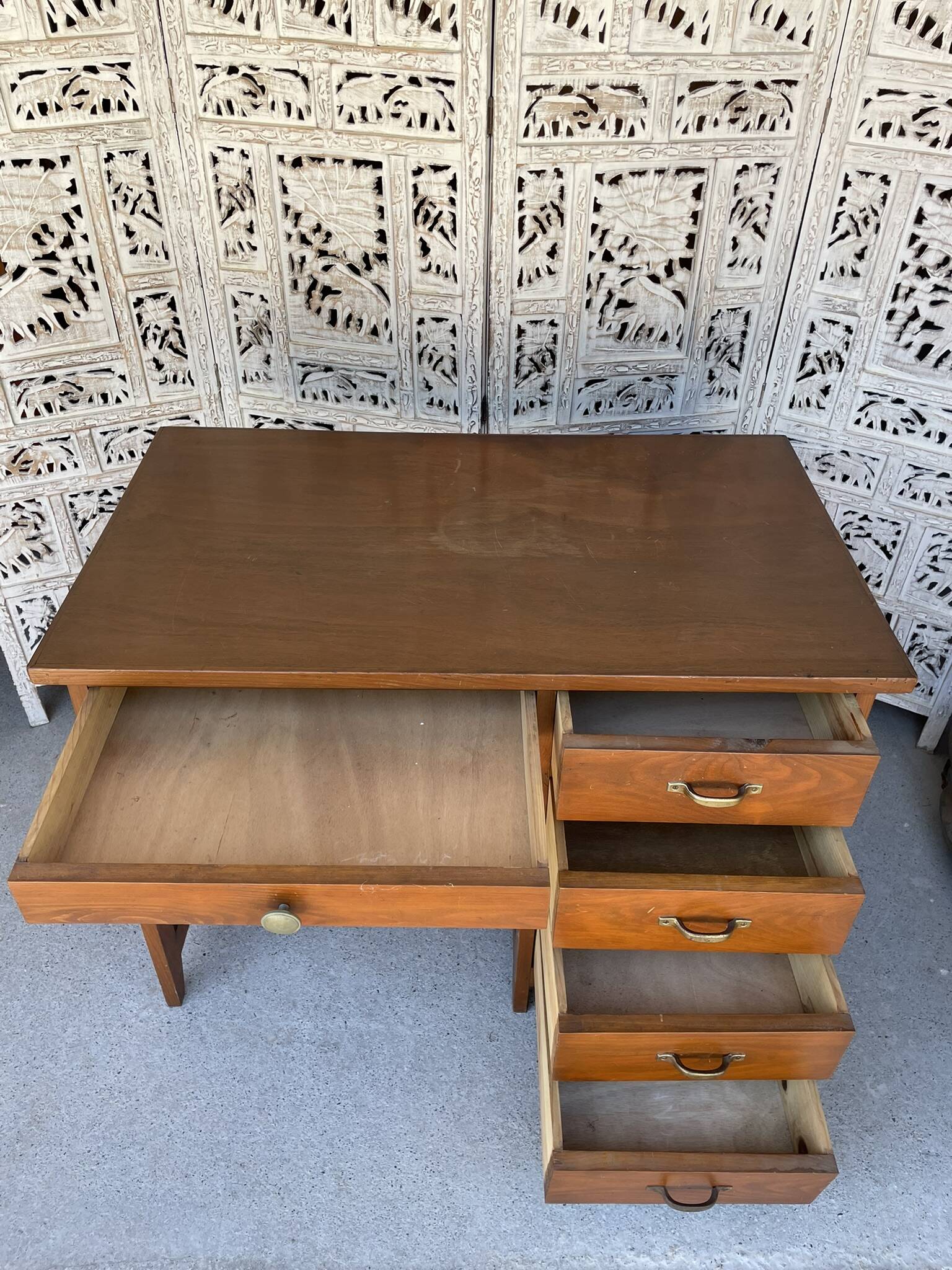 Vintage Desk 1960 / 1970 in Wood with 5 Drawers