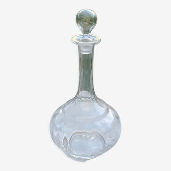 Elegant and vintage transparent glass wine decanter