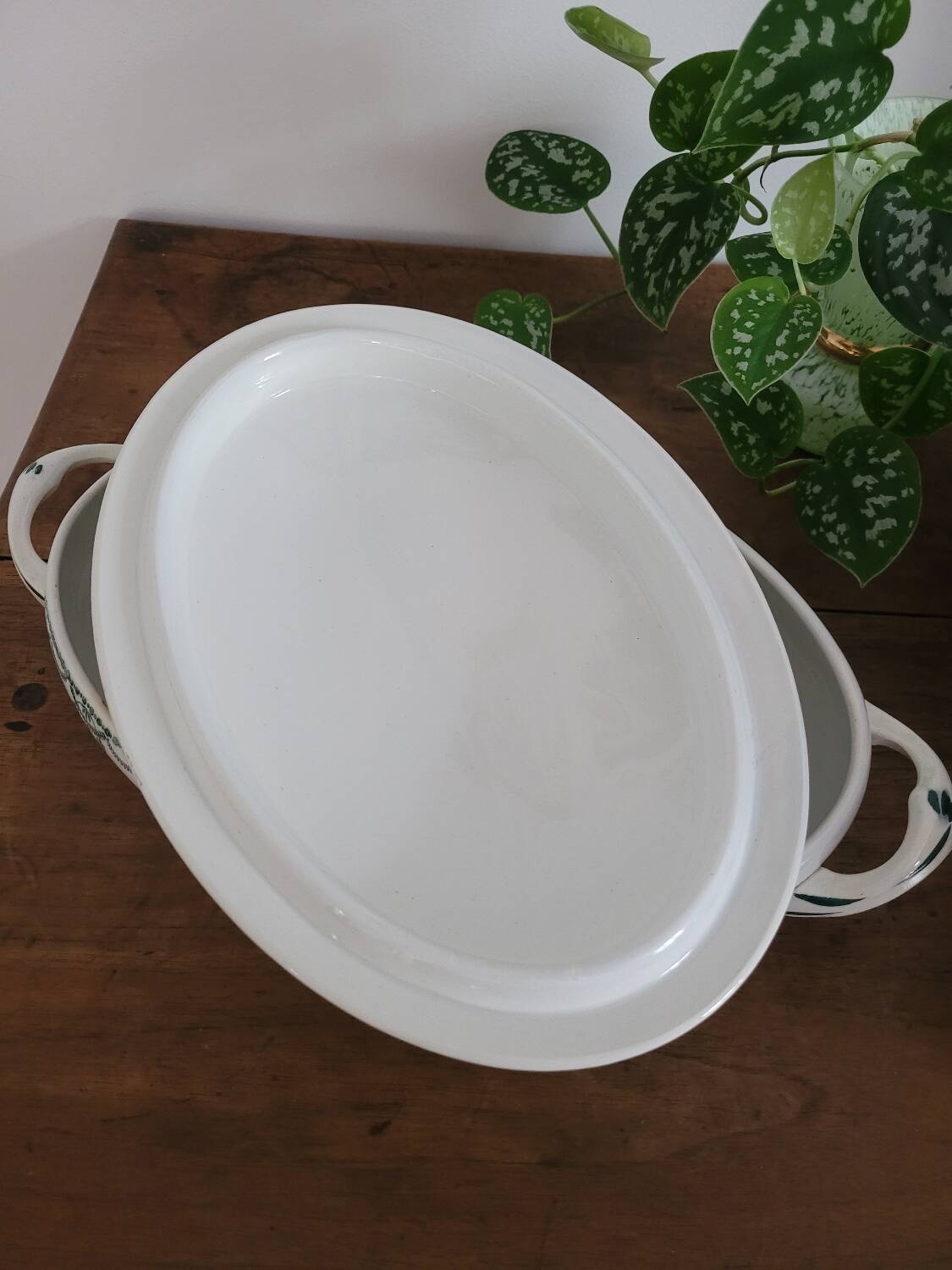 Moulin des Loups & Hamage elongated soup tureen