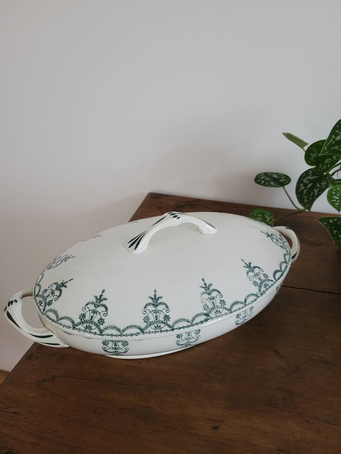 Moulin des Loups & Hamage elongated soup tureen