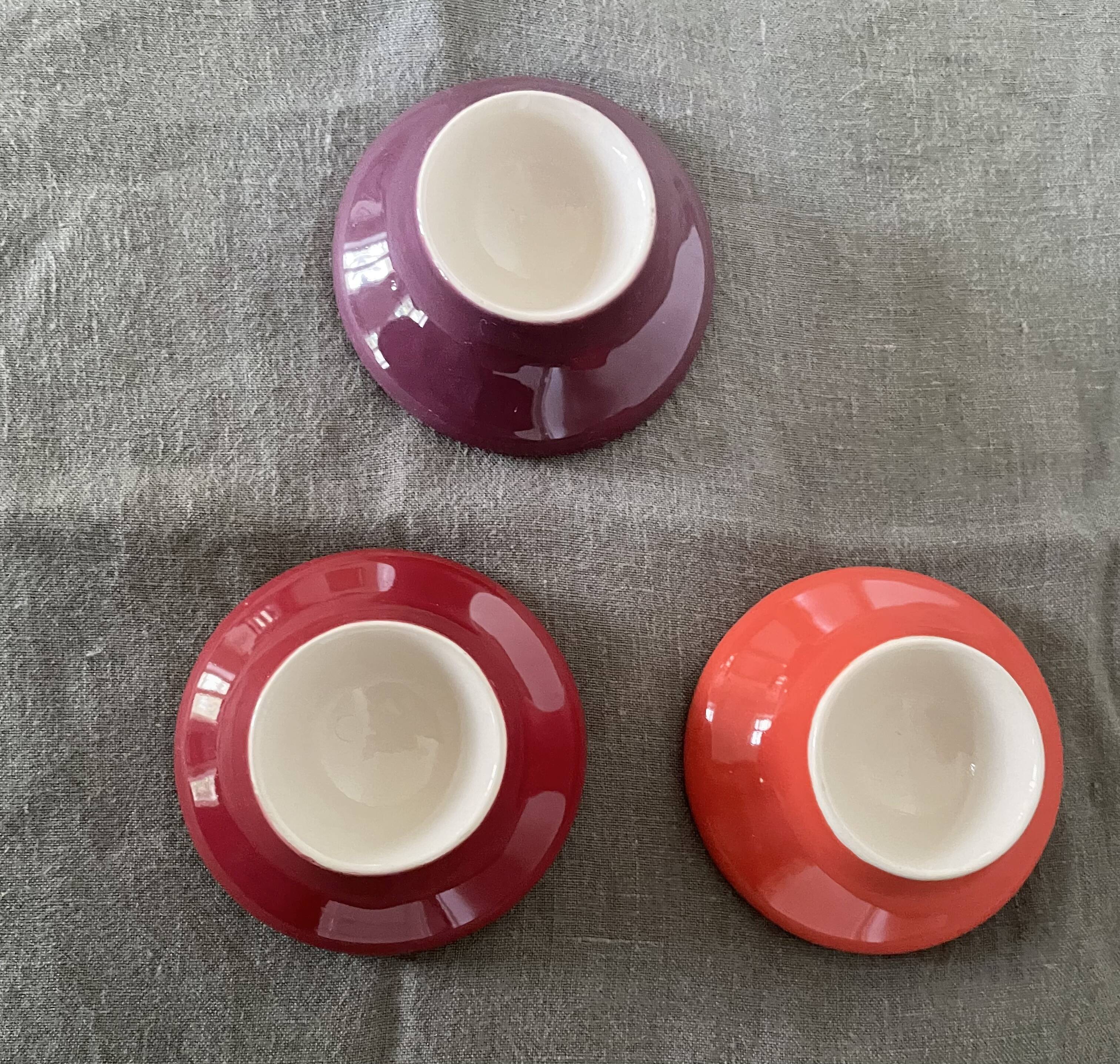 70´S earthenware egg cups