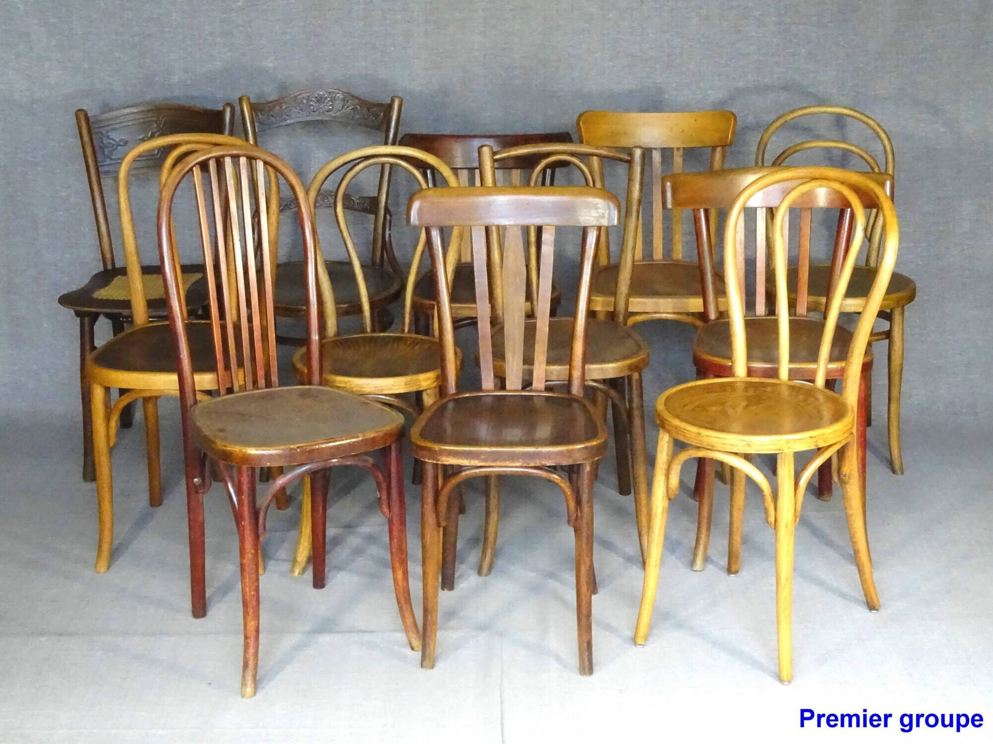 Set of 24 mismatched bistro chairs, curved wood, 1920 to 1955 Thonet...