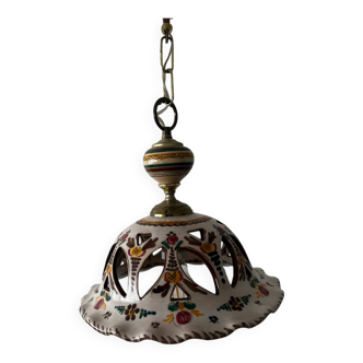 Talavera ceramic suspension