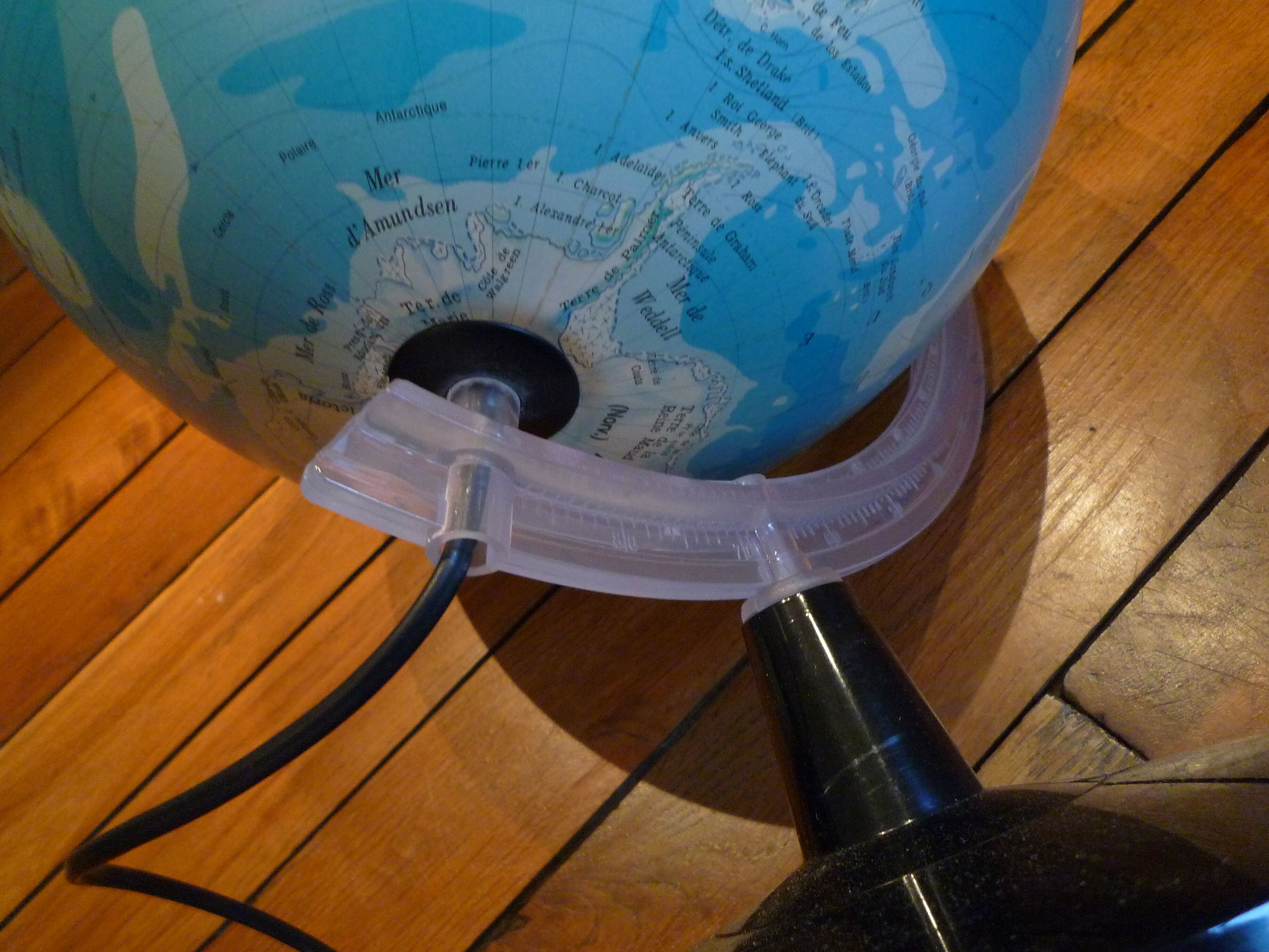 Light Earth Globe, 'Technodidatica' vintage 80s