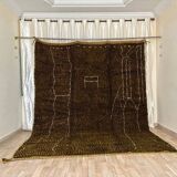 Moroccan Berber rug made of pure wool, handcrafted, size 140 x 260 cm.