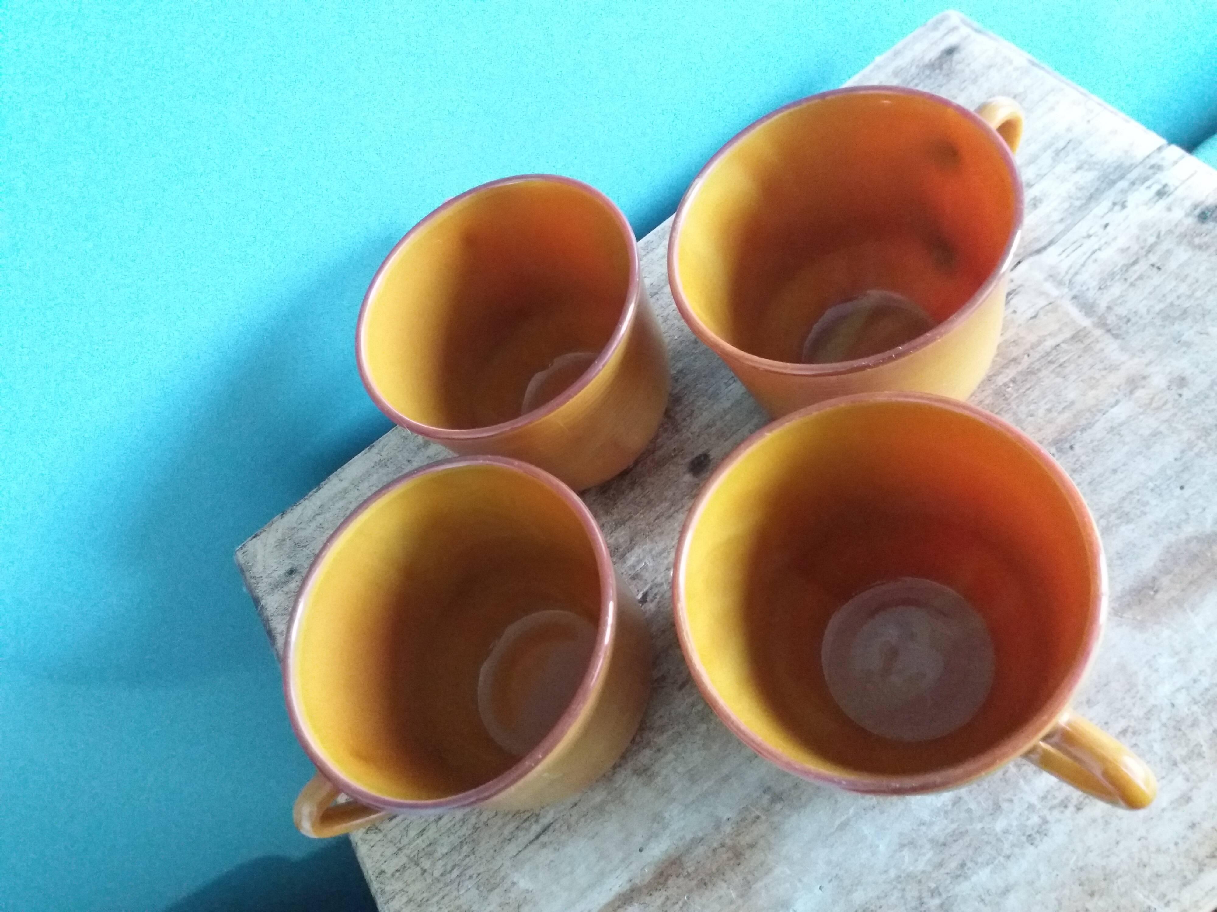Large Arcopal France Volcan model mugs from 1970, caramel mustard