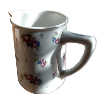 Porcelain jug