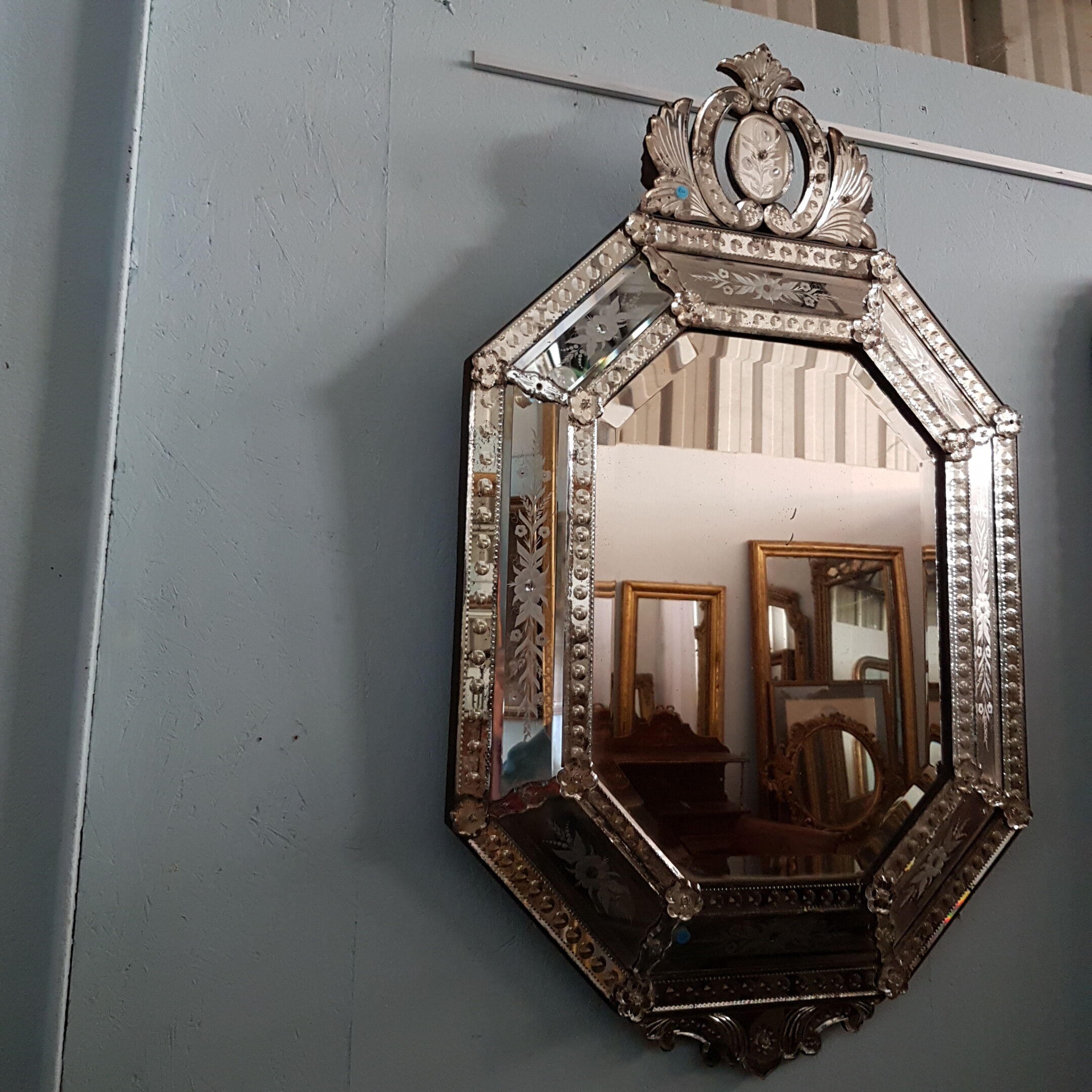 Venitian mirror - 118x72cm