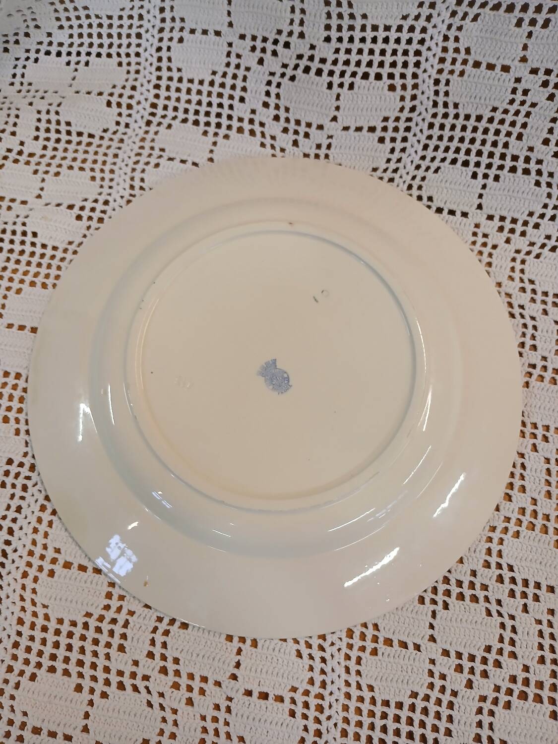 Round antique plate Badonviller