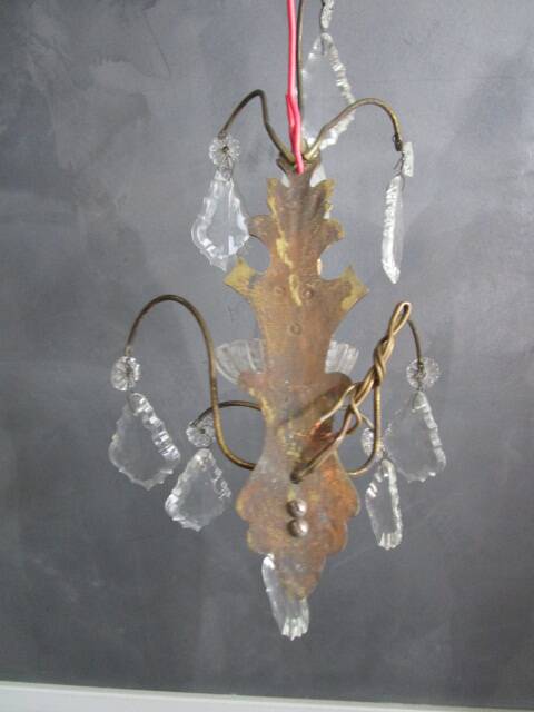 Antique tassel wall lamp in bronze and crystal