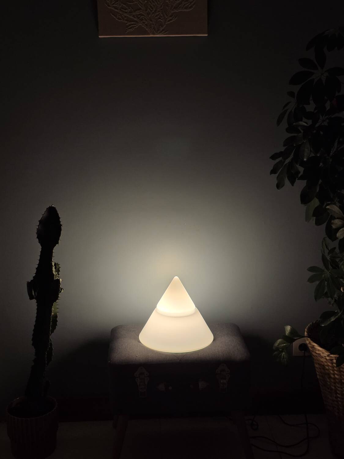 Lampe “Kilimanjaro” par Sergio Asti pour RAAK Amsterdam verre opalin d