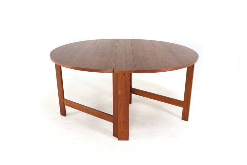 Table de salle à manger pliante en teck danois « Skovlund » - style moderne du milieu du siècle