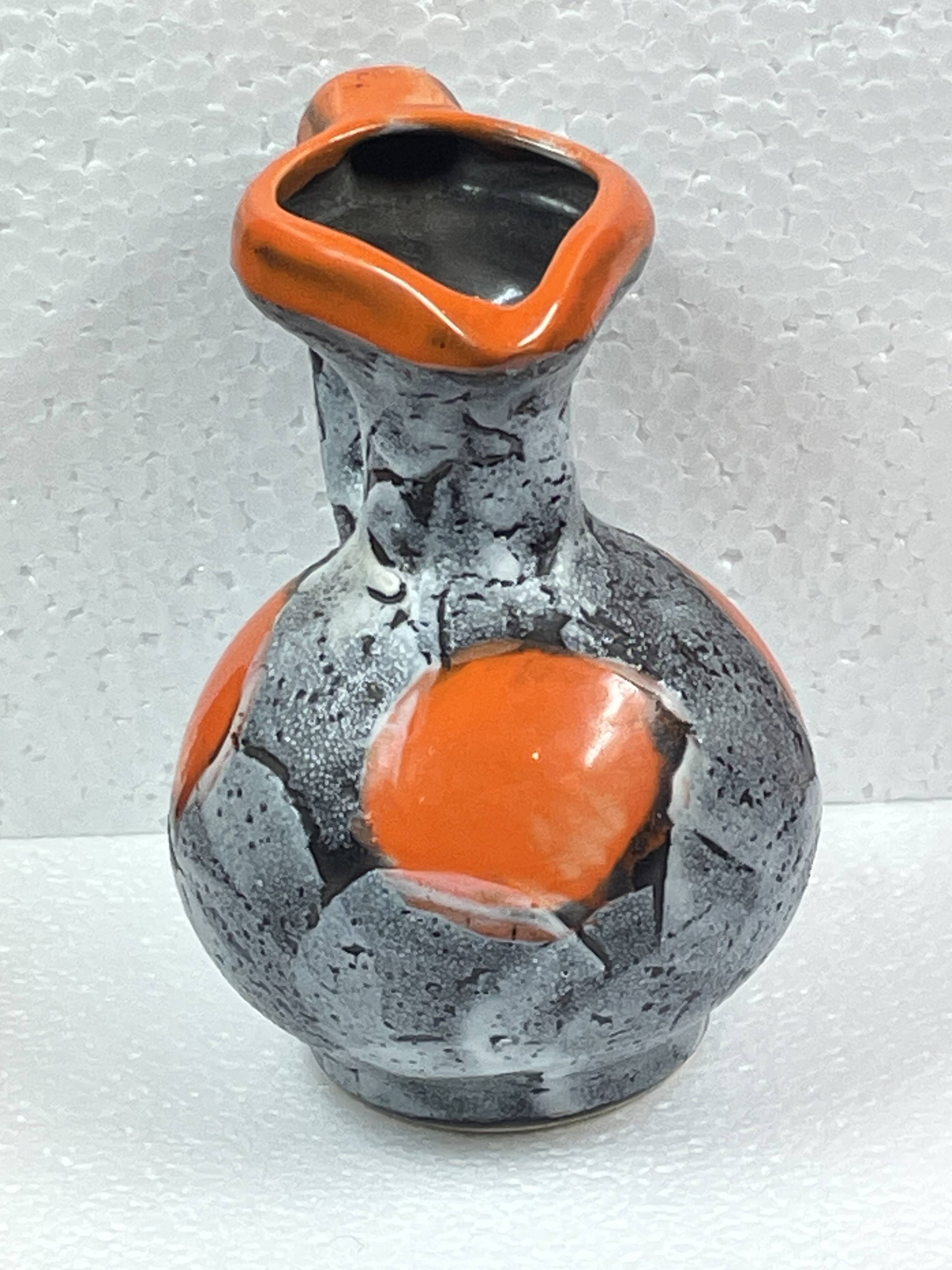 Vintage ceramic, milk jug, glacier enamels