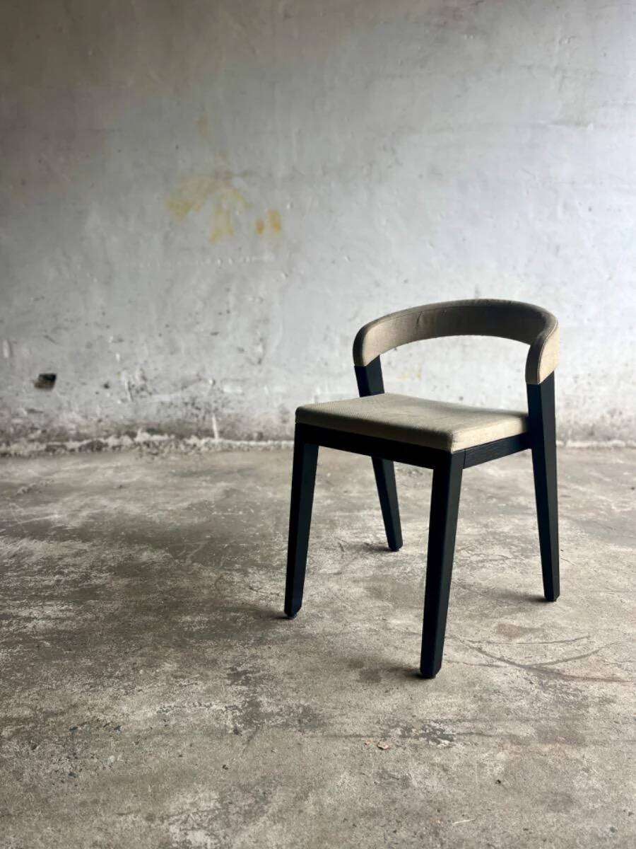 Set of 4 'Play' Chairs — Black Wood Frame with Beige Upholstery by Alain Berteau for Van Rossum