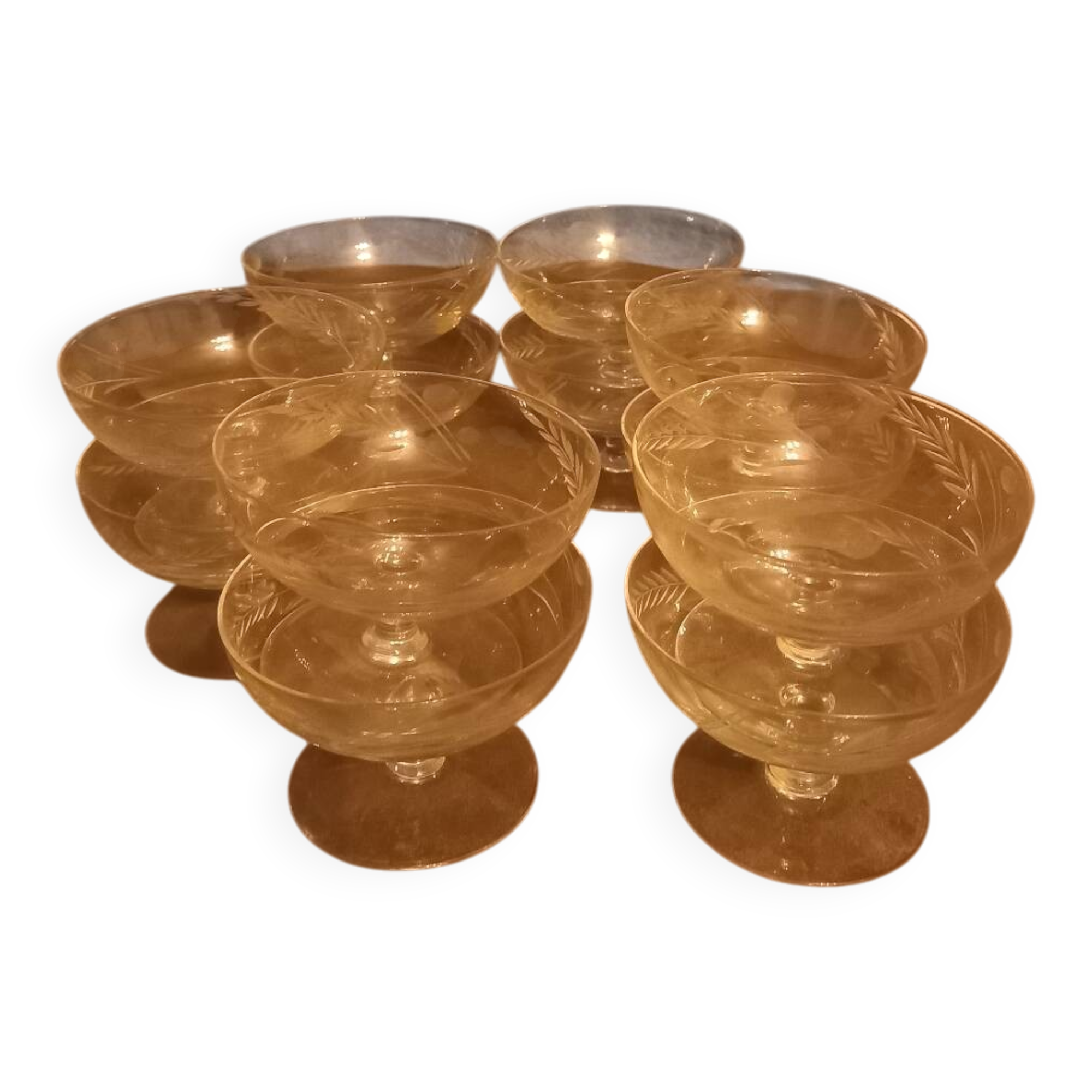 12 crystal champagne glasses engraved with a wheat stalk motif
