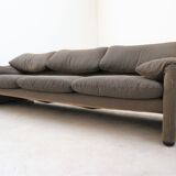 Maralunga Sofa, Vico Magistretti for Cassina