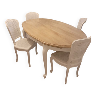 Magnificent table and 4 chairs in cherry wood