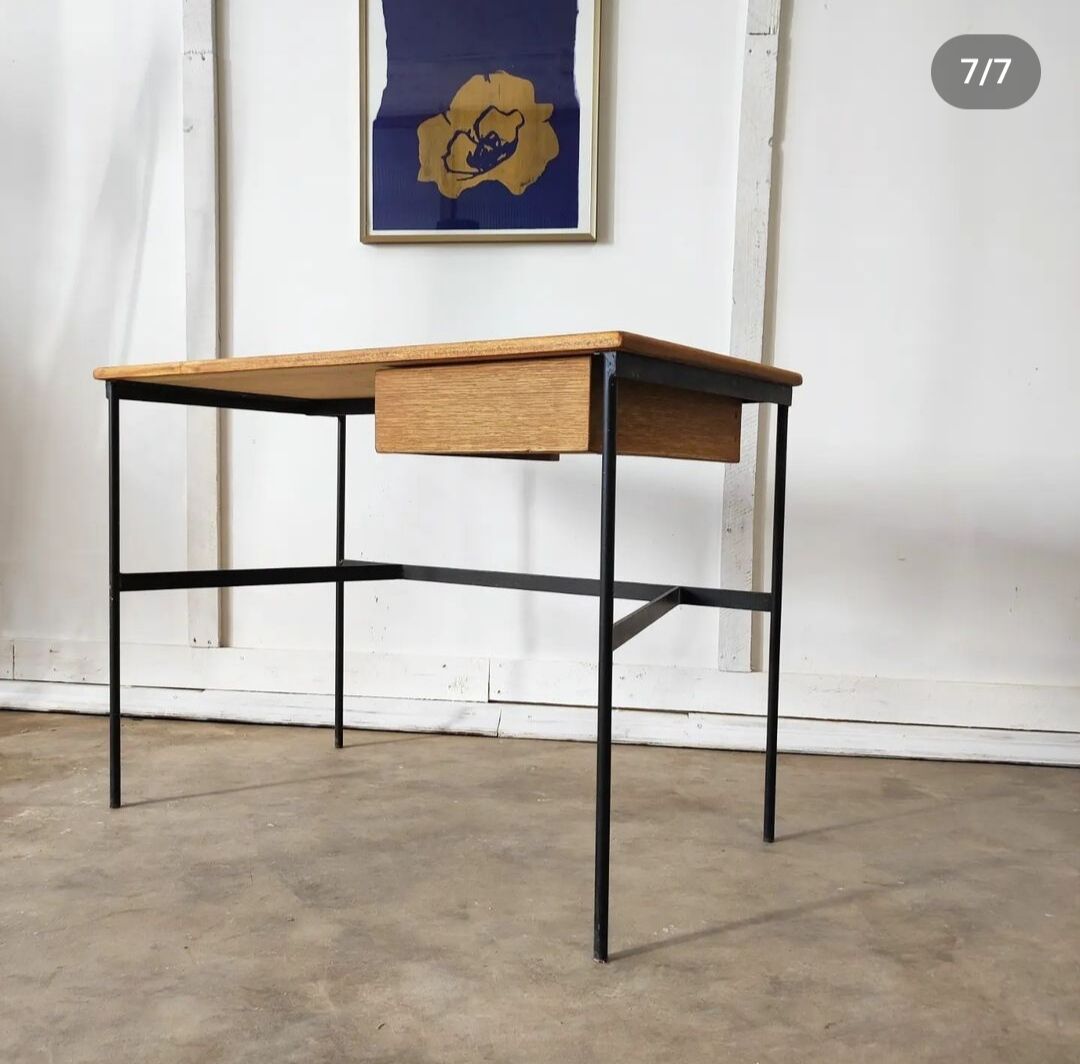 Bureau CM 174 design par Pierre Paulin éd. Thonet