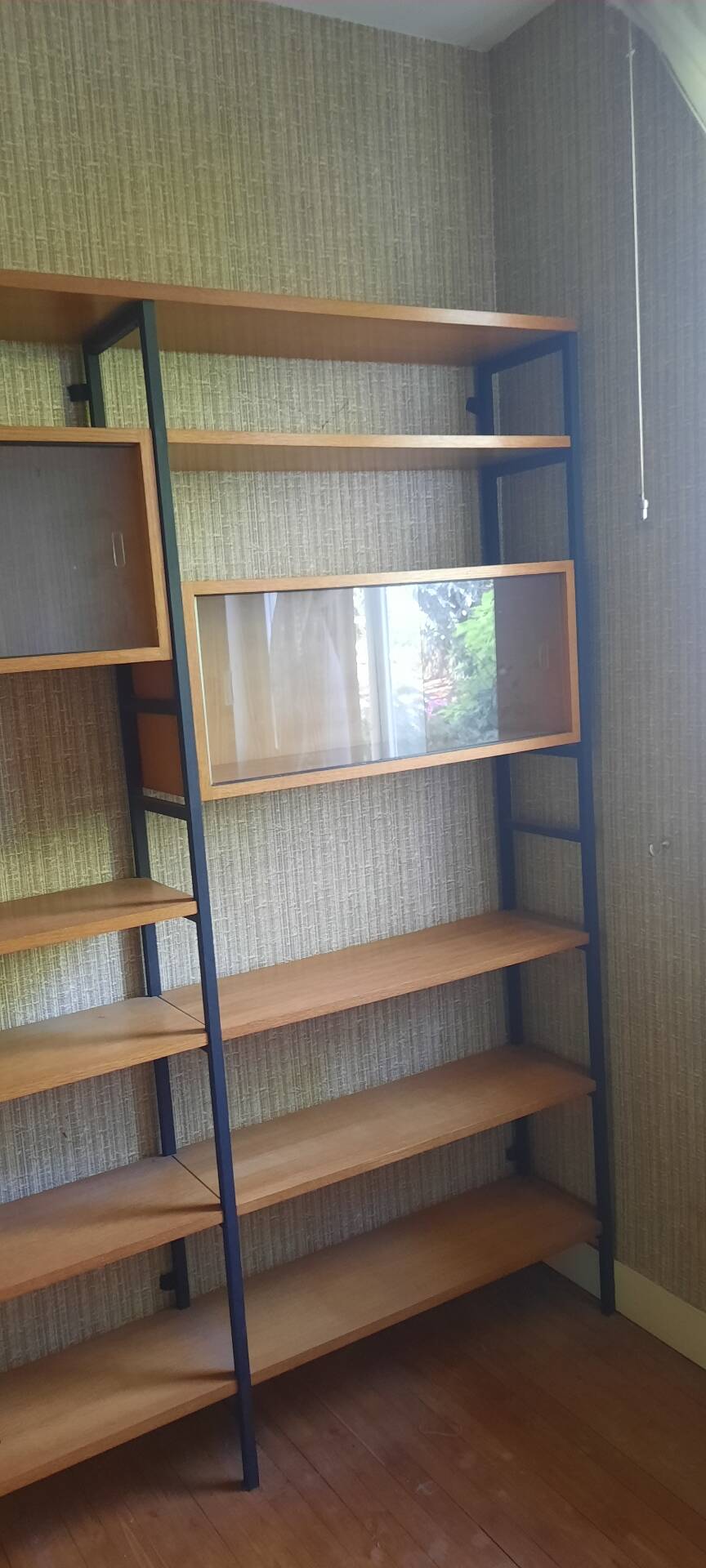 1970s shelf