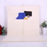 Berber rug in natural wool, size 150 x 250 cm, colorful patterns