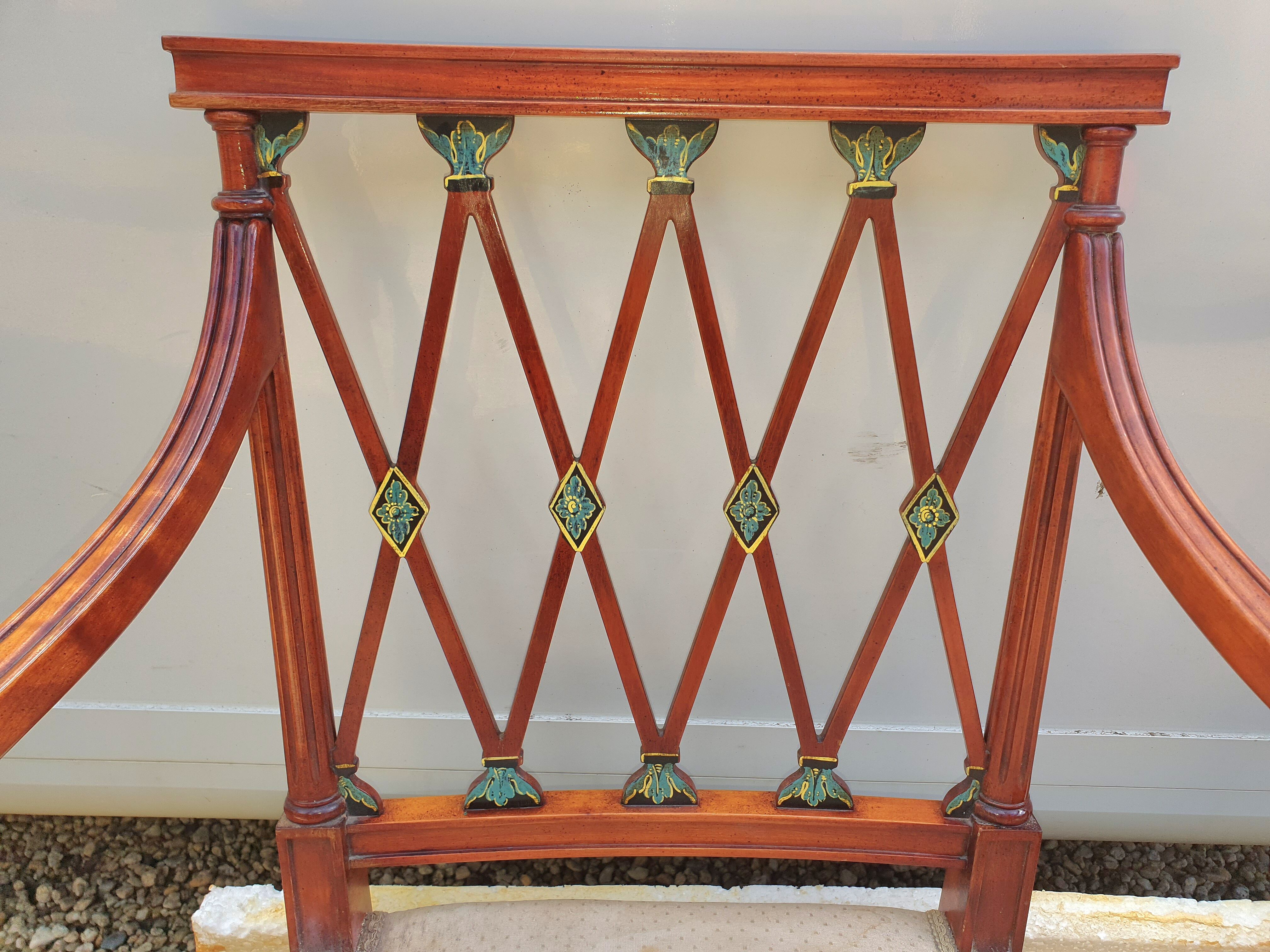 Paire de fauteuils art nouveau en acajou