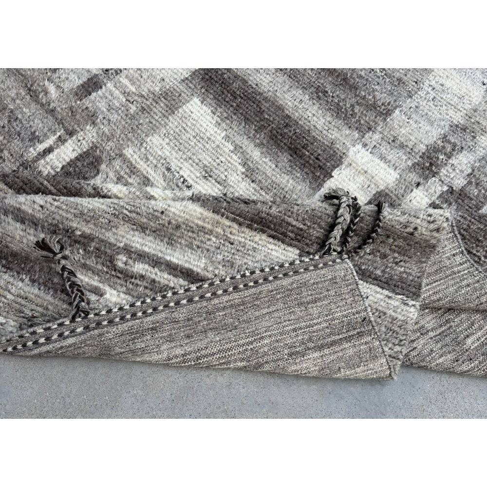 Handknotted Moroccan Azilal Style Rug. 100% Wool. Modern Beni Ourain Carpet