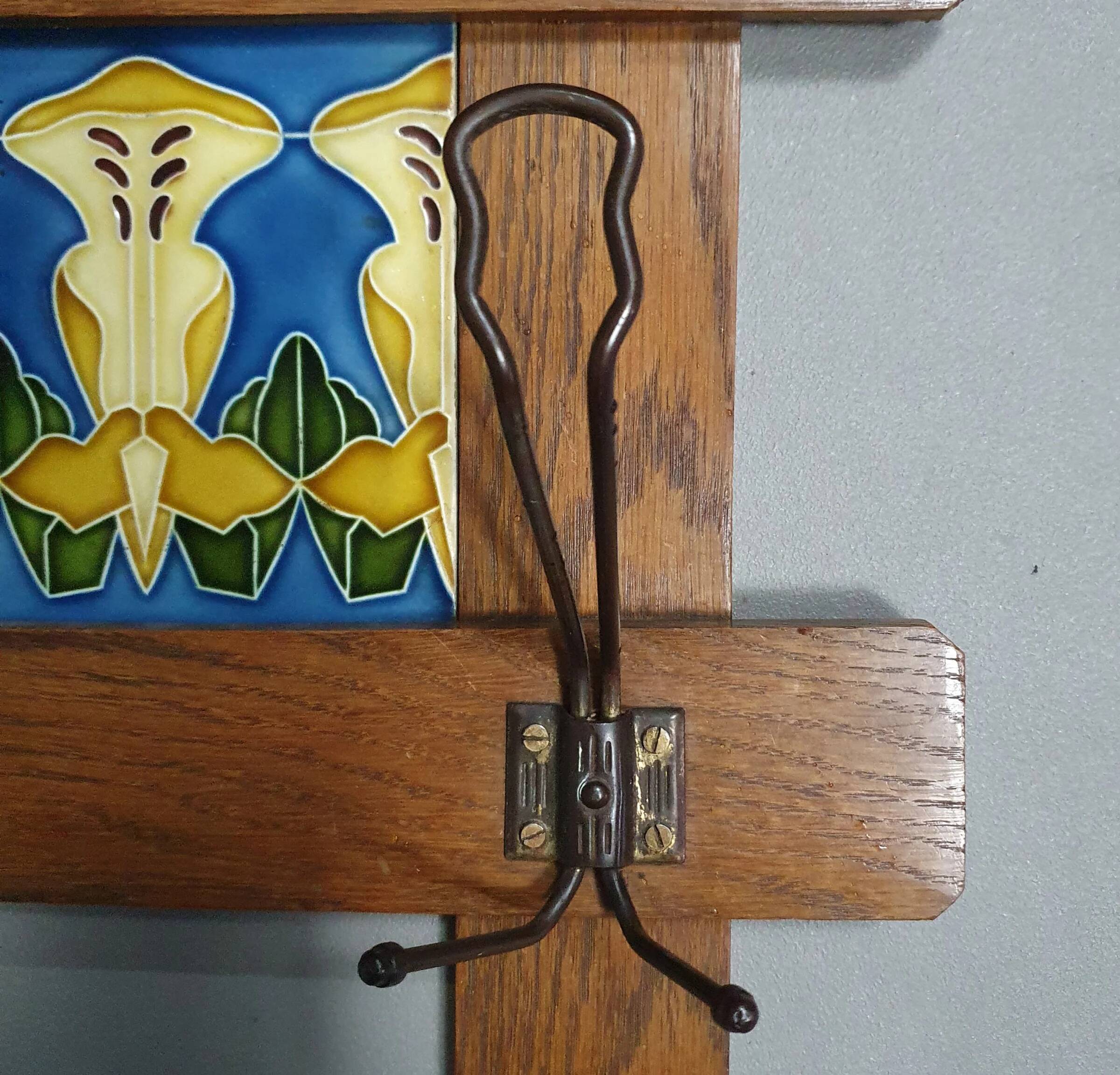 Art Nouveau wall coat rack with tiles