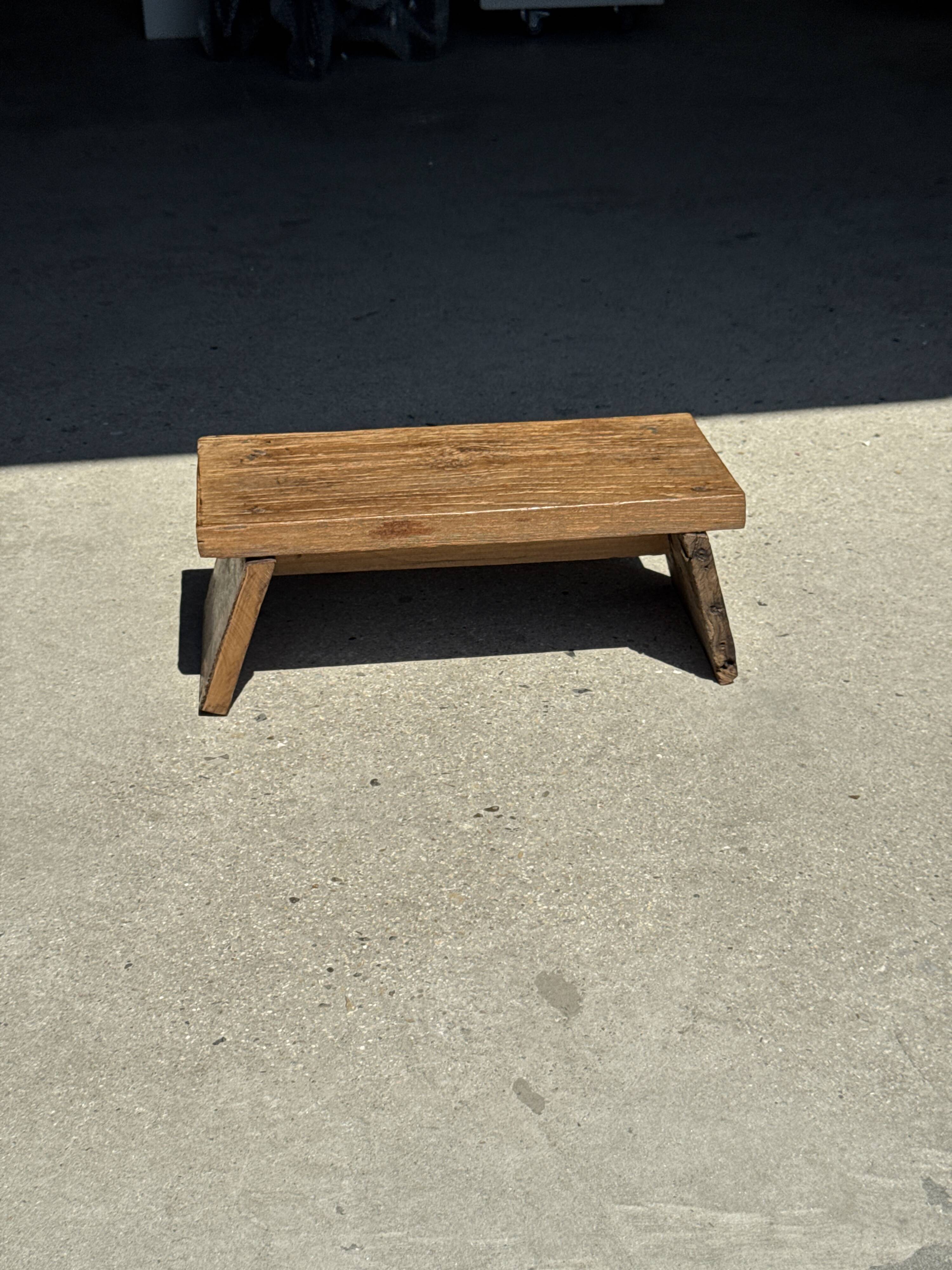 Small low bench in old teak from Indonesia H16 L39