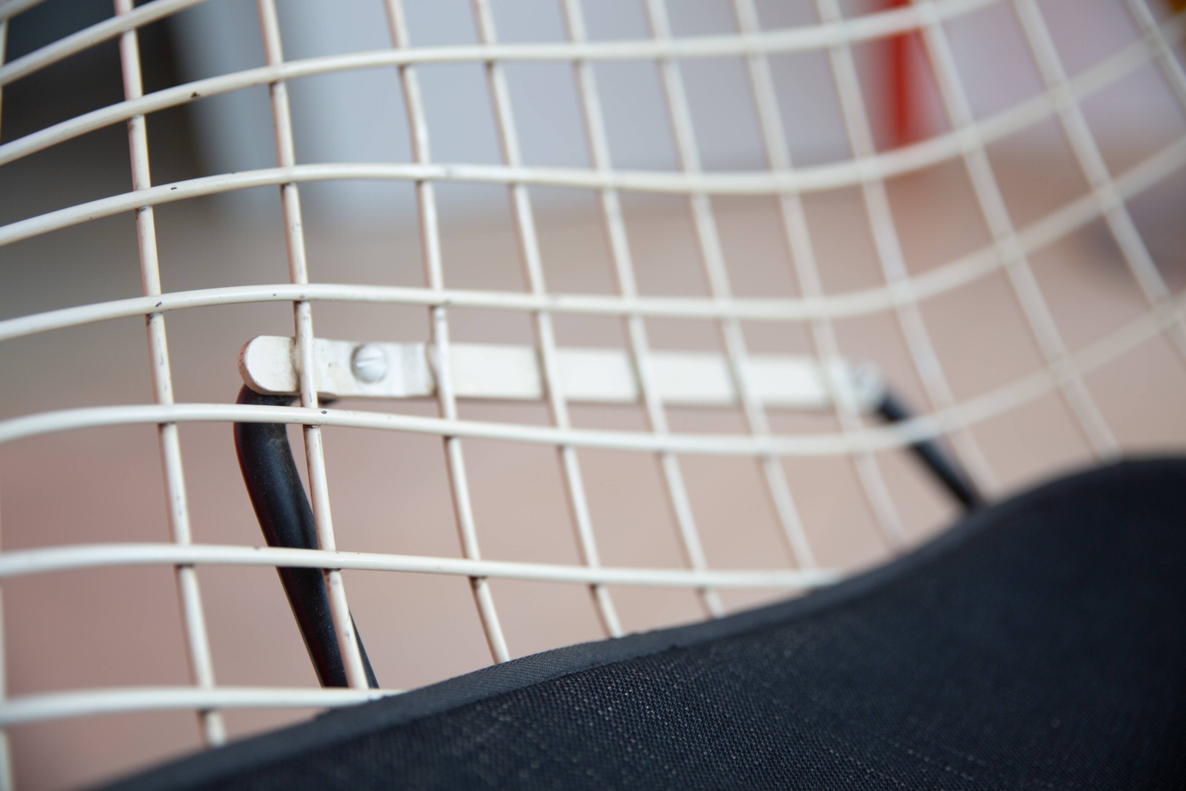 421 Diamond chair by Harry Bertoia for Knoll International