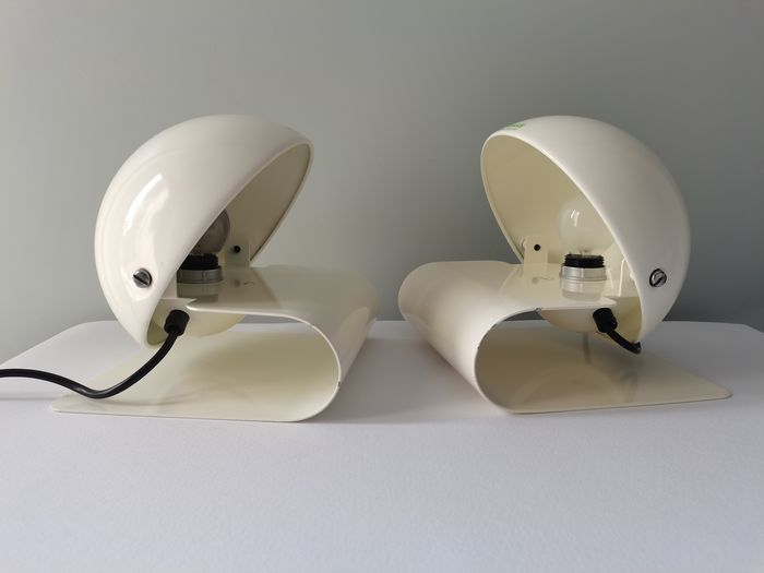 Pair of "Bugia" lamps by Giuseppe Cormio edited by Guzzini