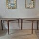 Tables en demi-lune avec des plateaux marbrés originaux, style provincial suédois Allmoge, années 1860.