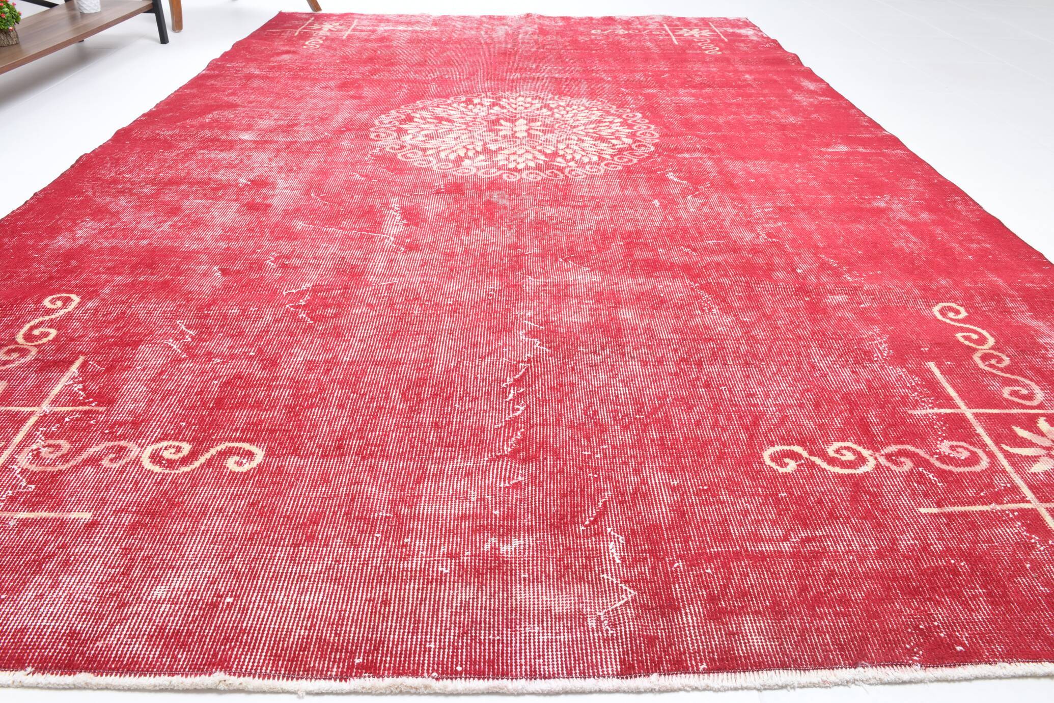 7x10 pale red large turkish rug, 203x310cm