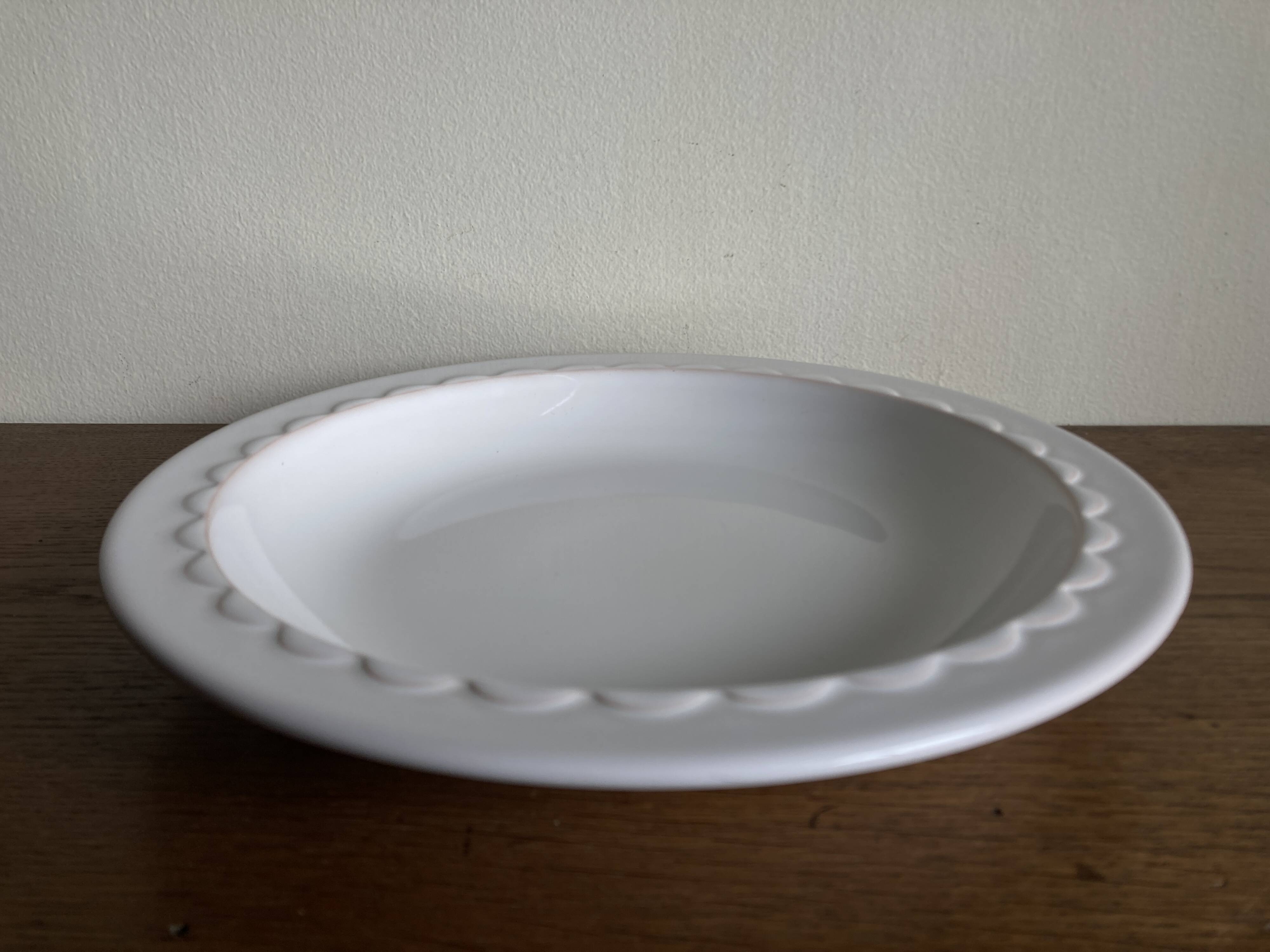 Pierre Motton scalloped centerpiece for Gien 1980