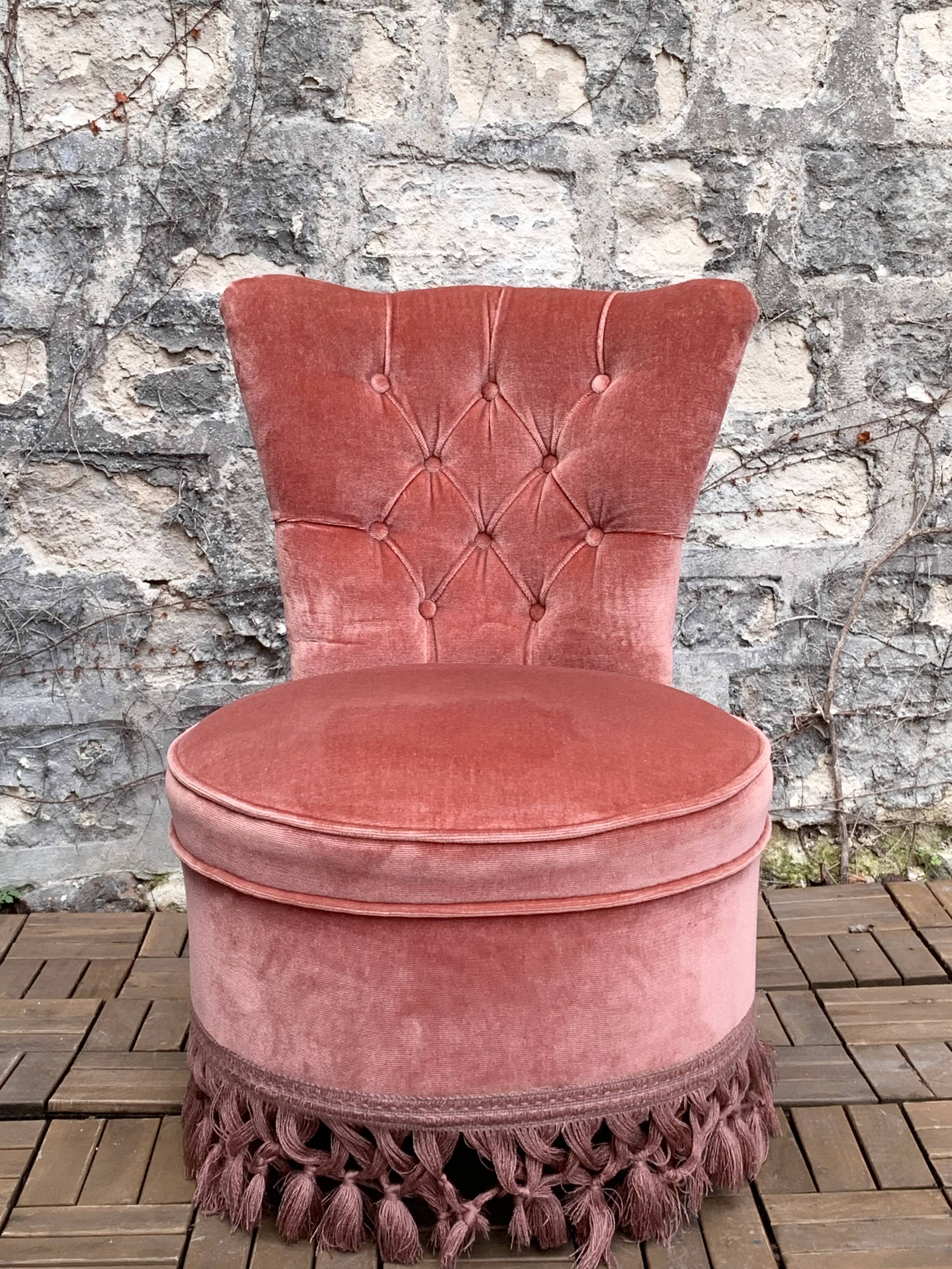 Pink velvet padded toad armchair 1970