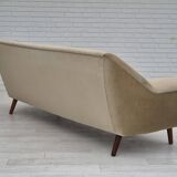 1960s, Danish design by Kurt Østervig for Rolschau Møbler, 3 seater sofa, model 57, original.
