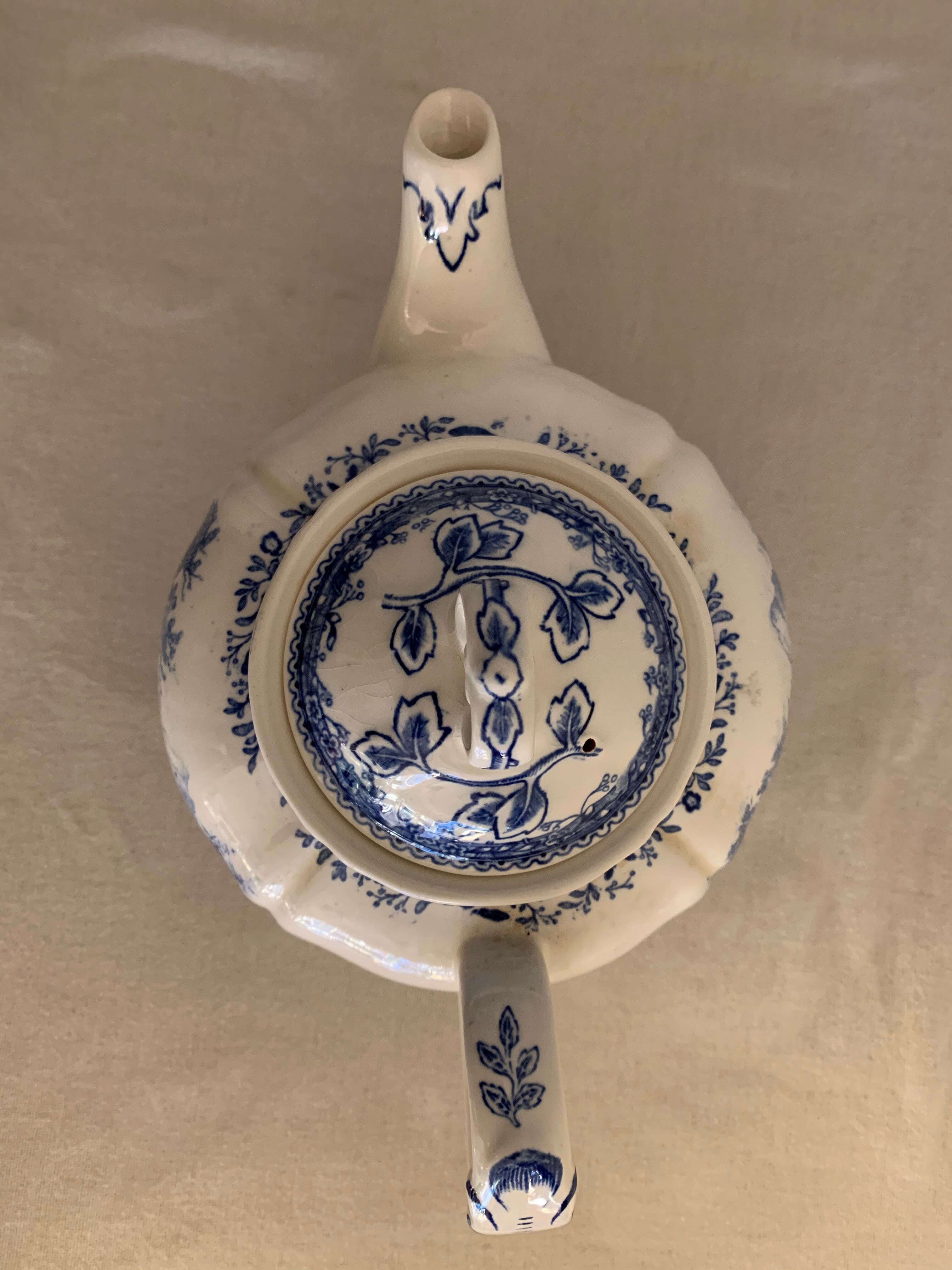 Old teapot with blue and white lid Villeroy and Boch Burgenland